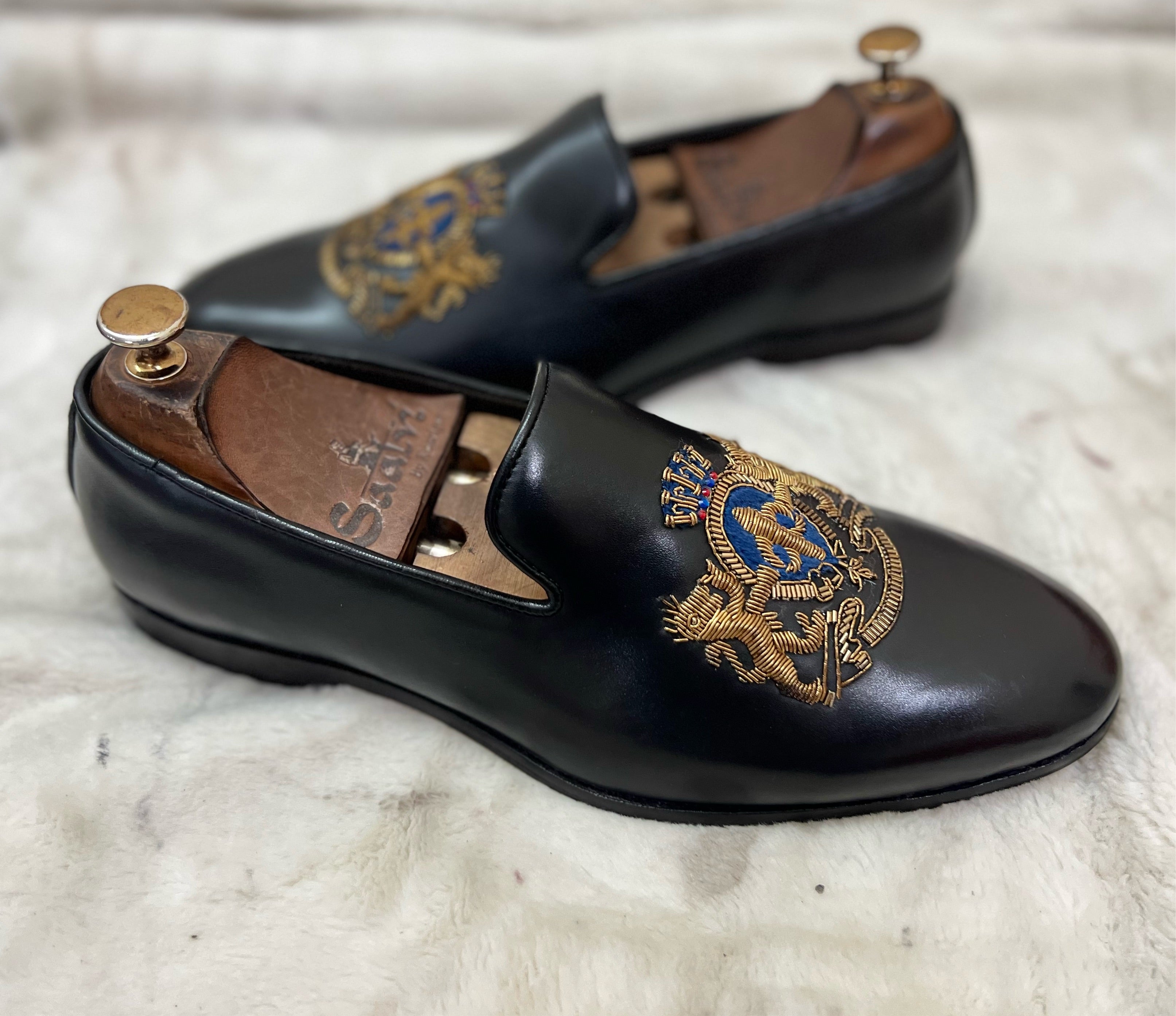 Royal Hand Zardosi Embroidery Slipons