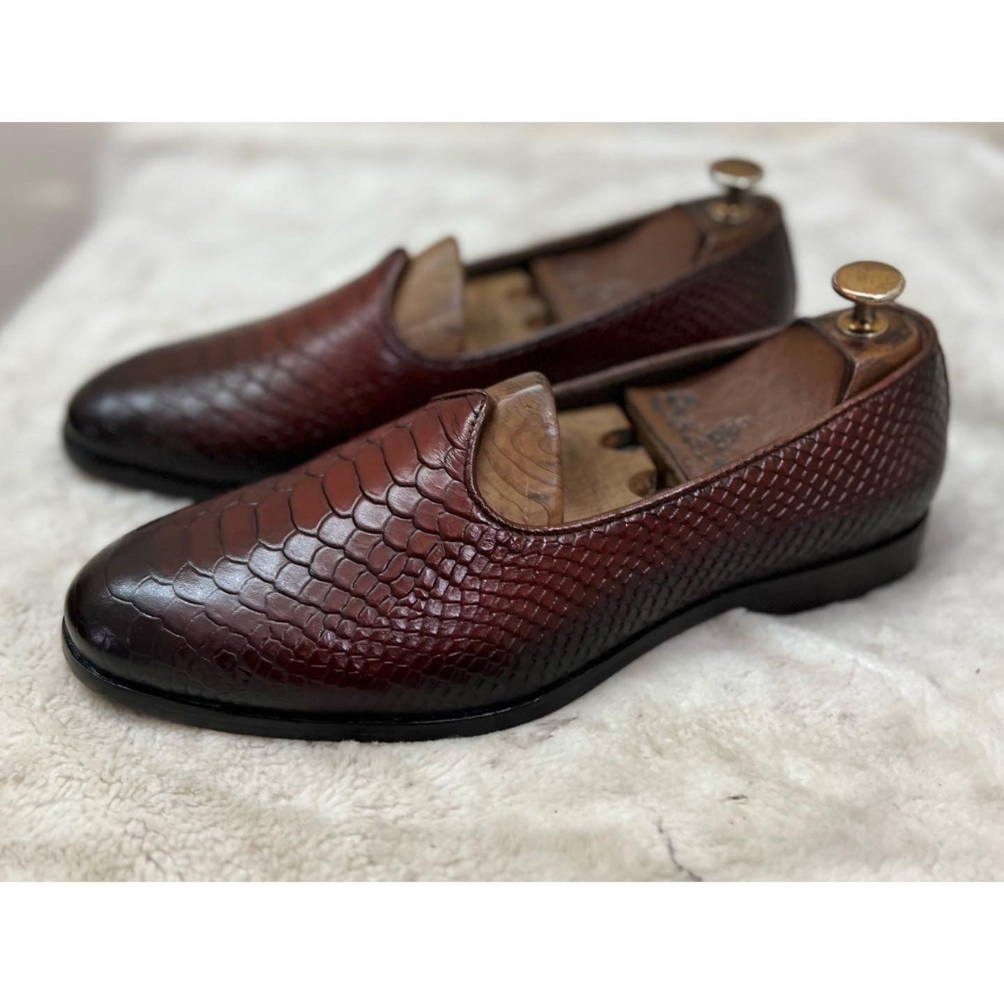 Python Jalsa Tan Hand Patina