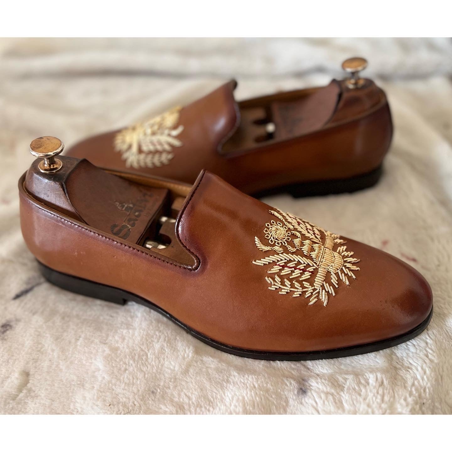 Eagle Hand Zardosi Embroidery Slipon