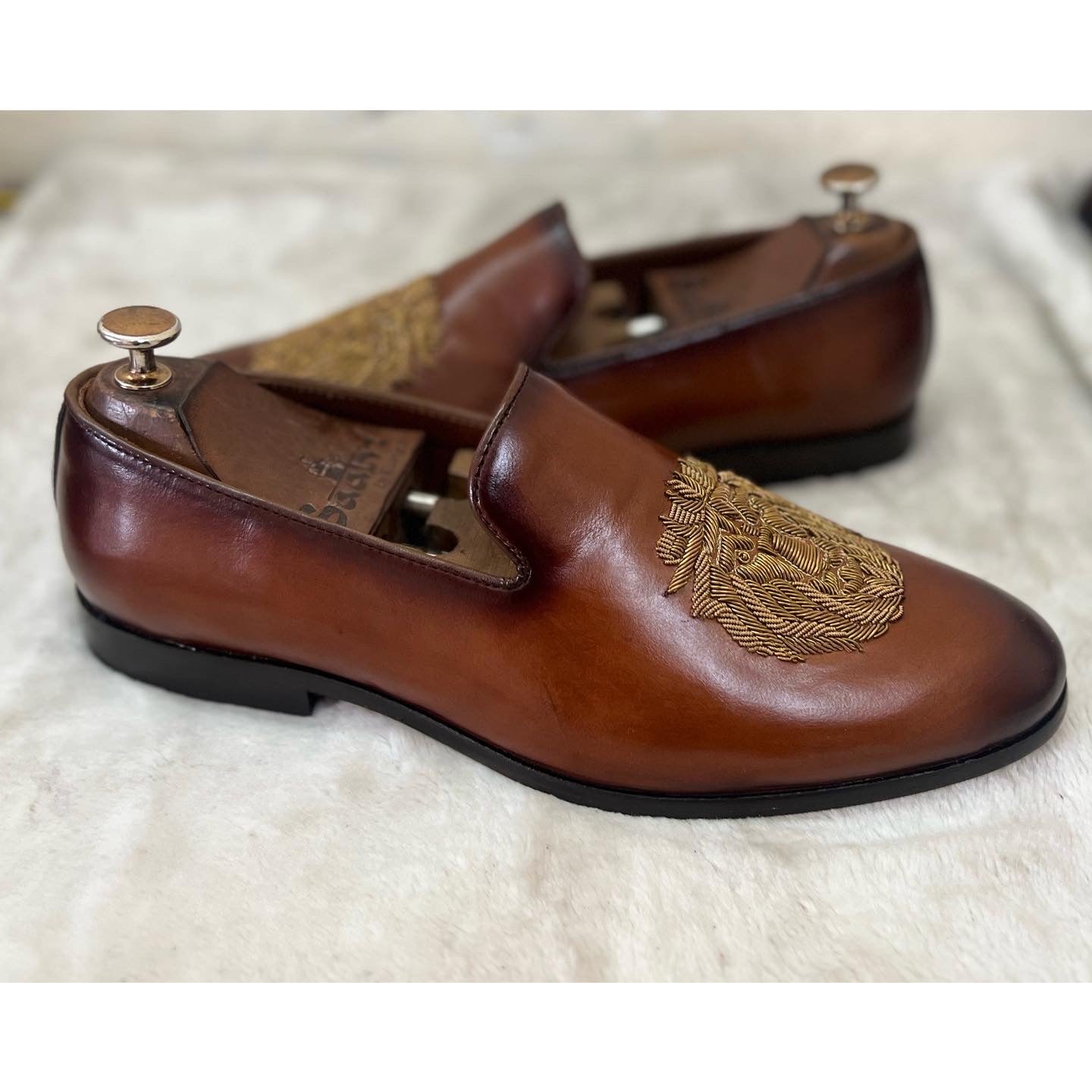 Tan Brown Lion Zardosi Slipons