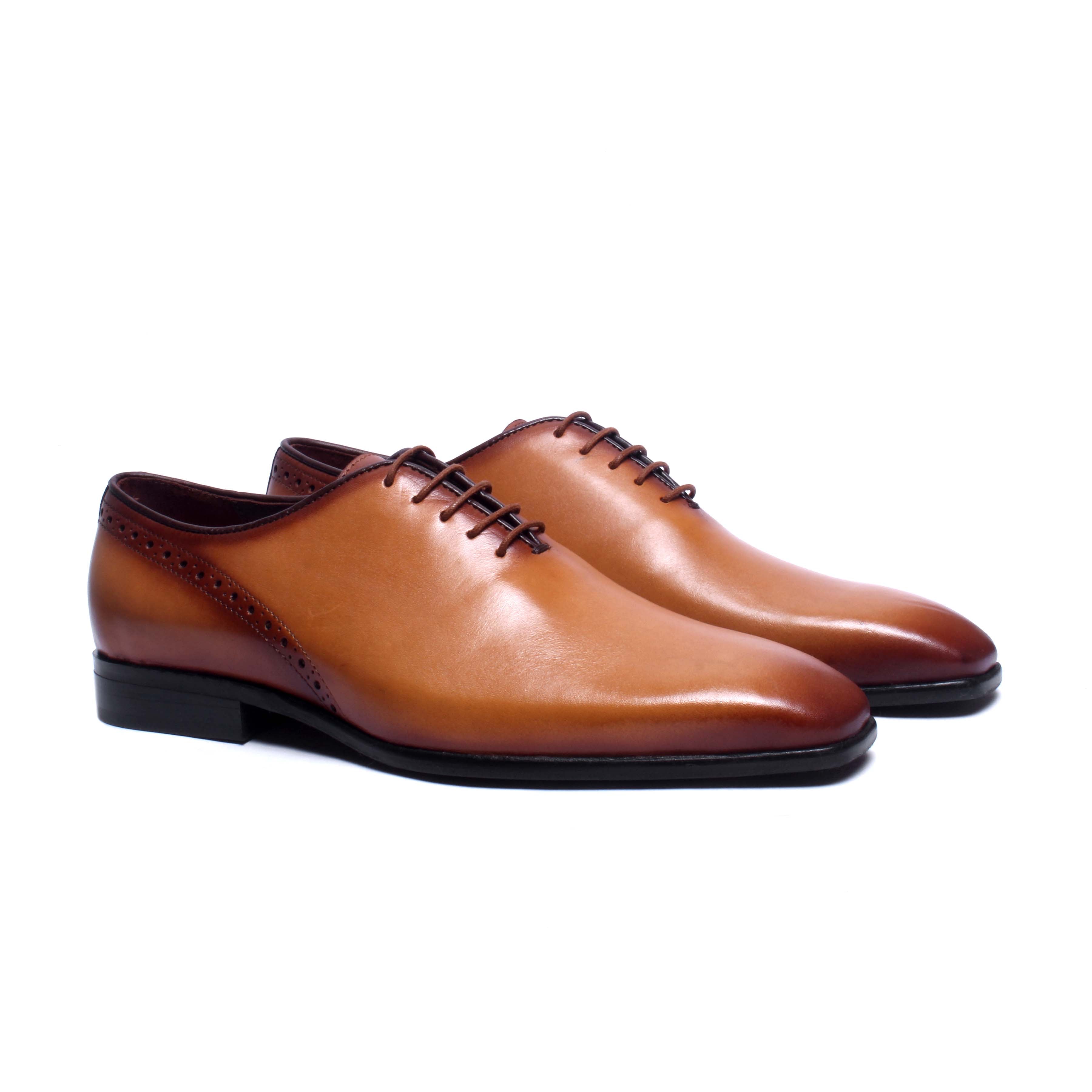 Wholecut Oxford - Tan