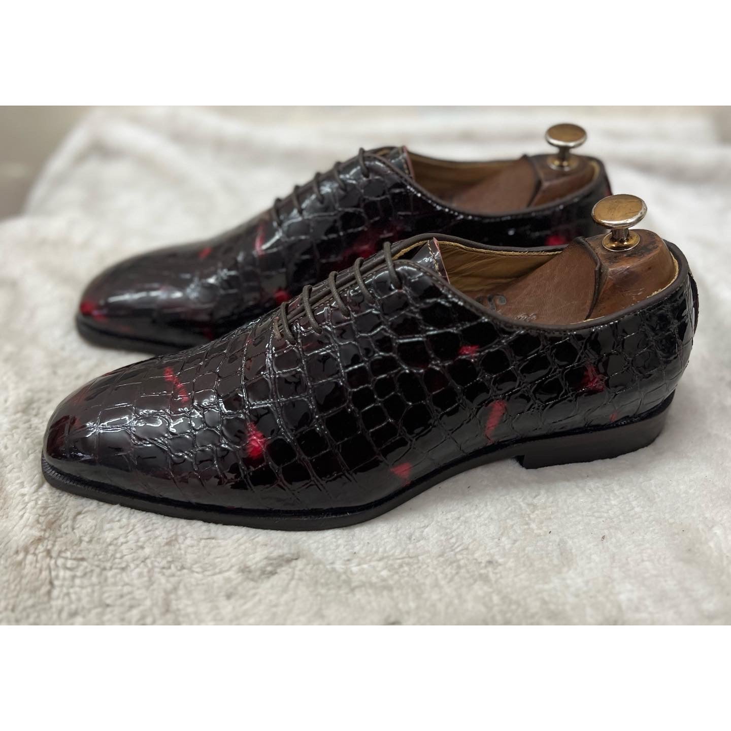 Patent Bordo Croco Wholecut Oxfords