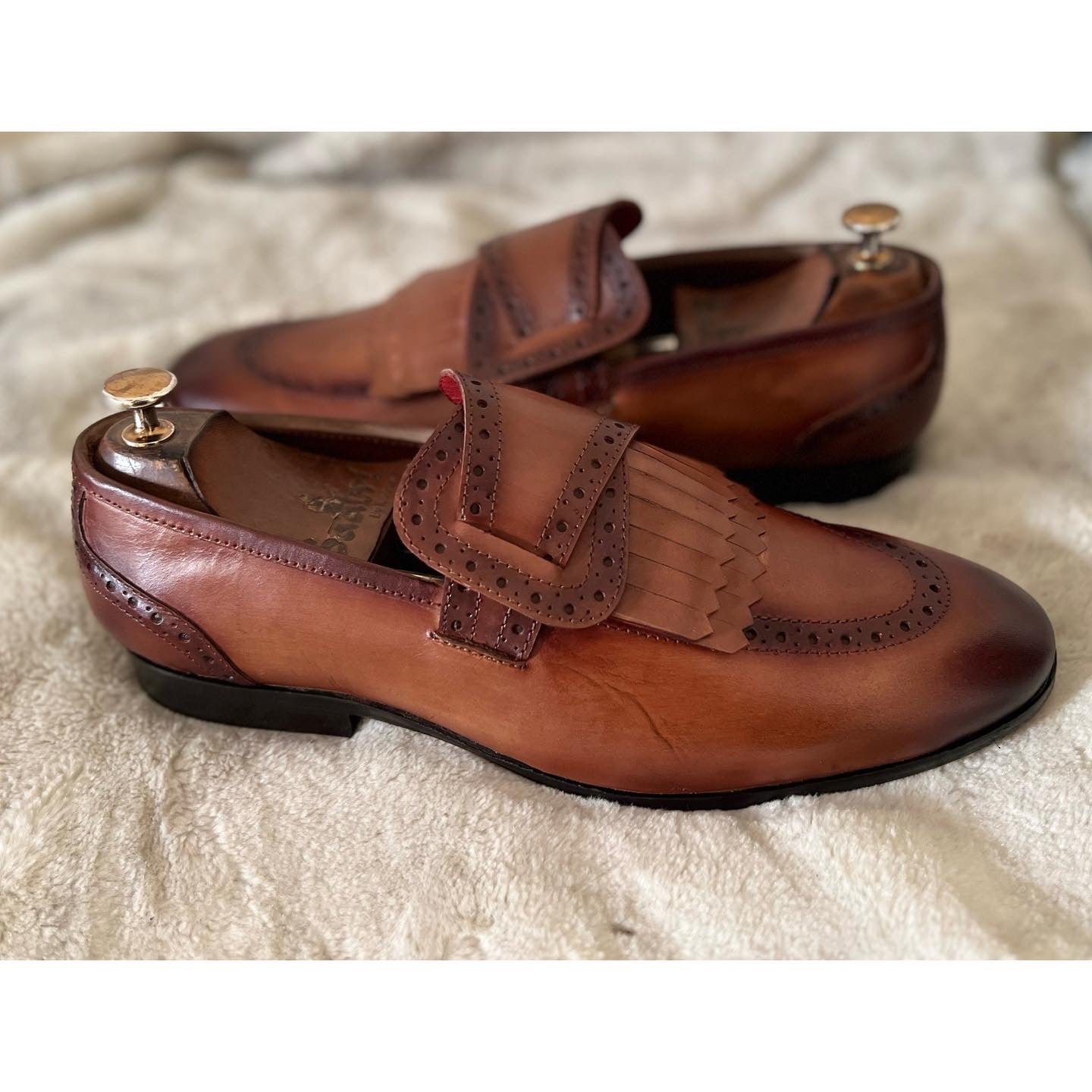 Butterfly Loafers With Fringes