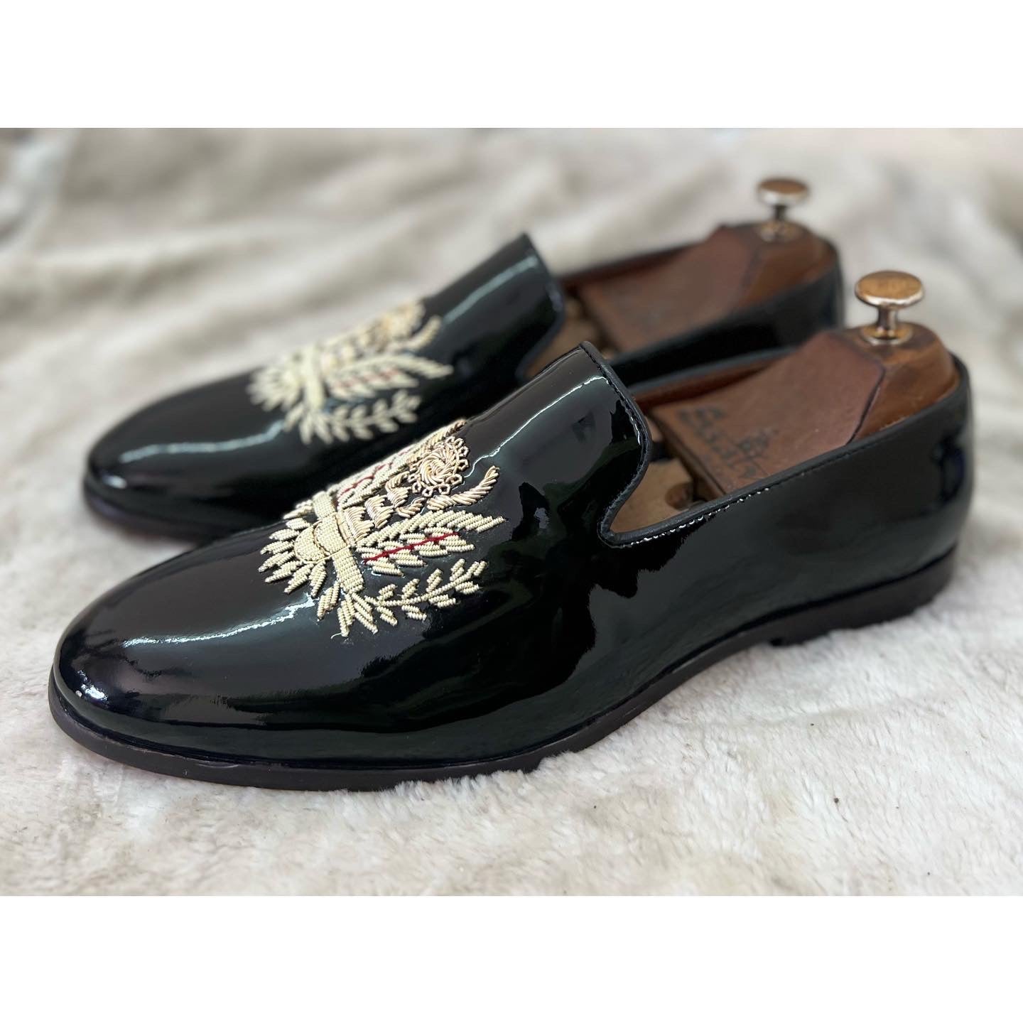 Eagle Zardosi Embroidery Patent Slipons