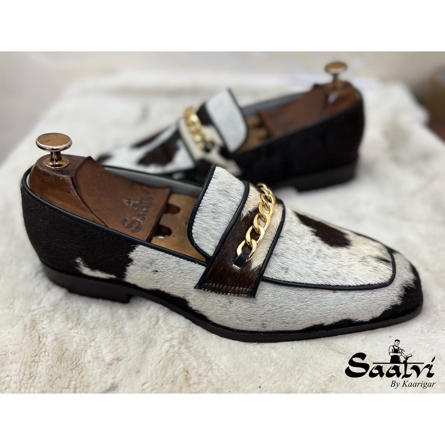 Hairon Leather Loafers With Chain