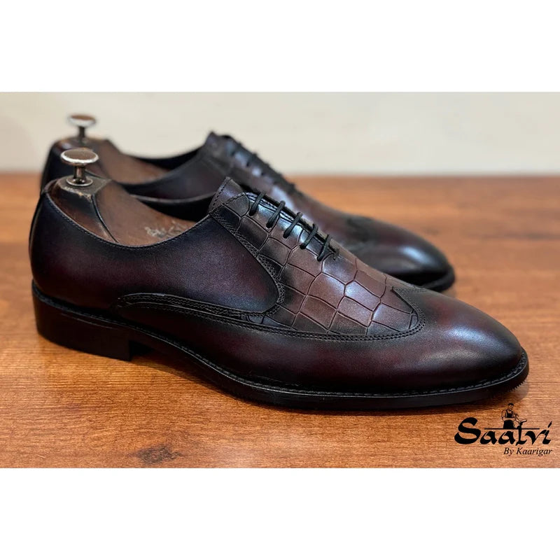 How Saalvi Redefines Men’s Fashion With Handcrafted Lace-Up Shoes