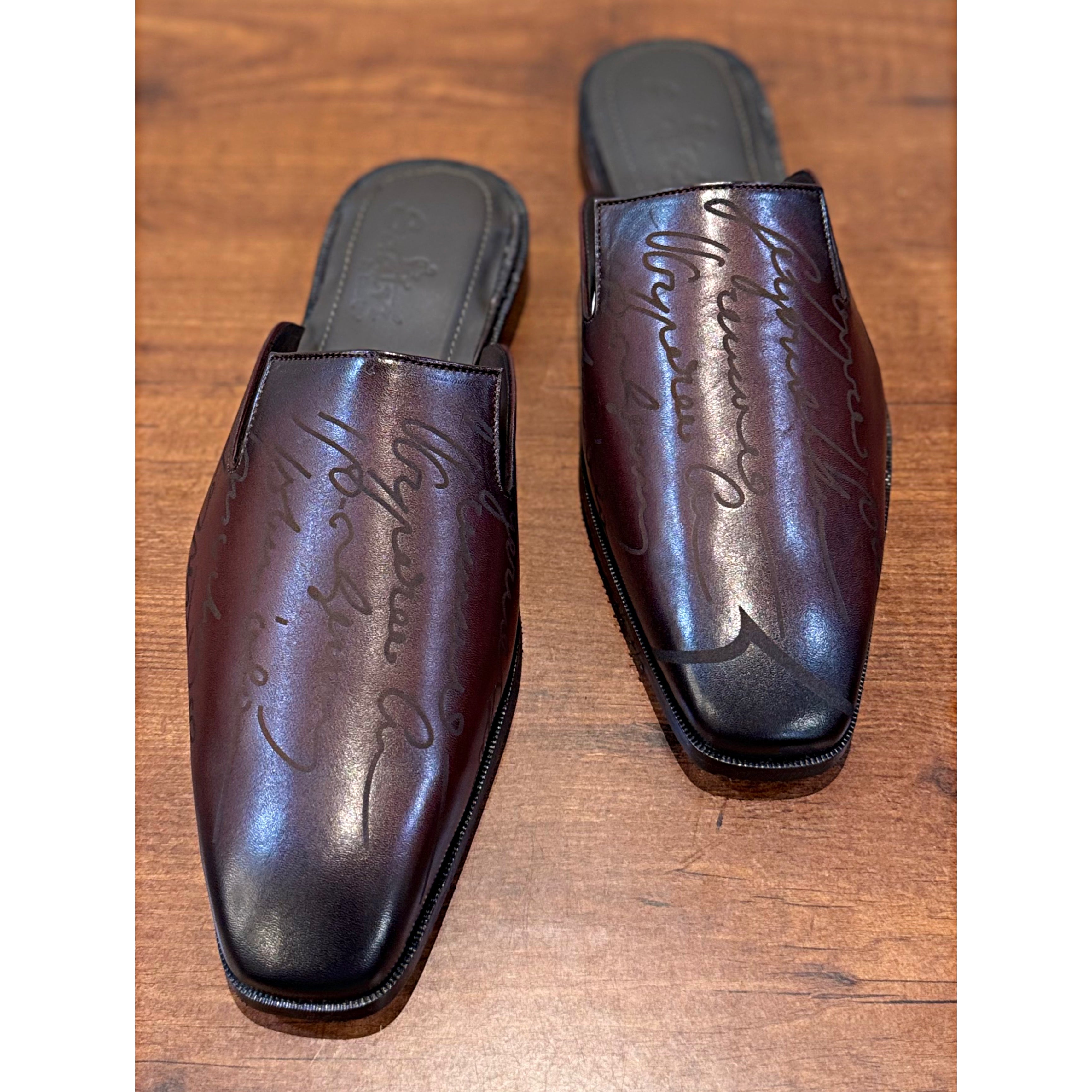 Signature Mules Bordo