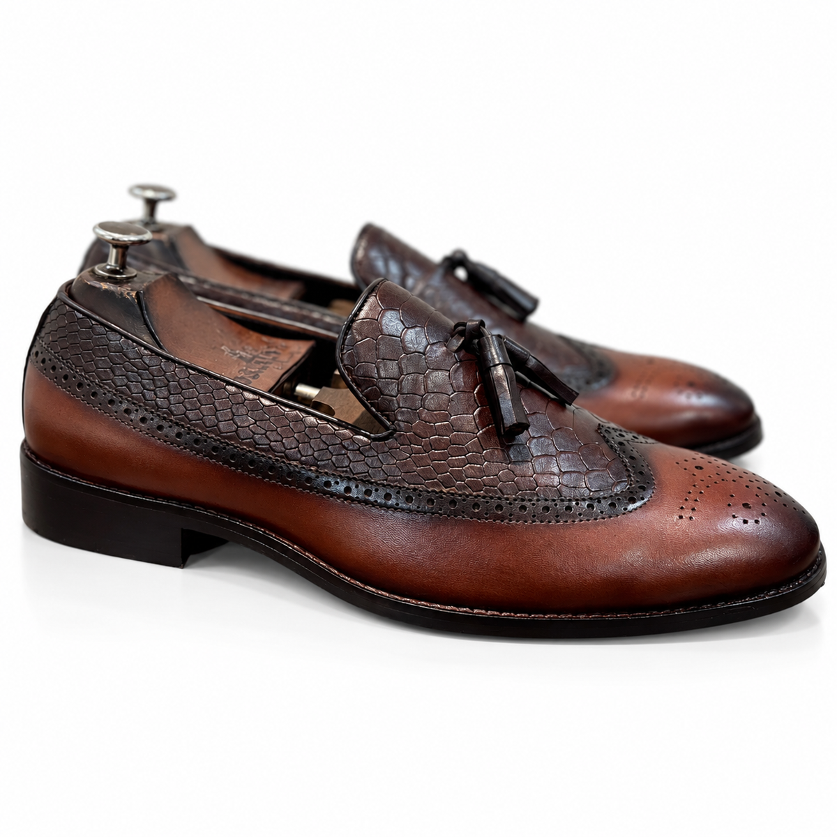 Cognac Serpente Wingcap Tassel Loafers