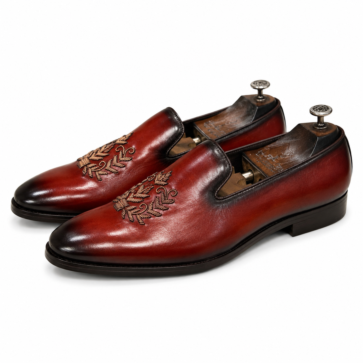 Aurelio Crest Hand-Embroidered Leather Loafer