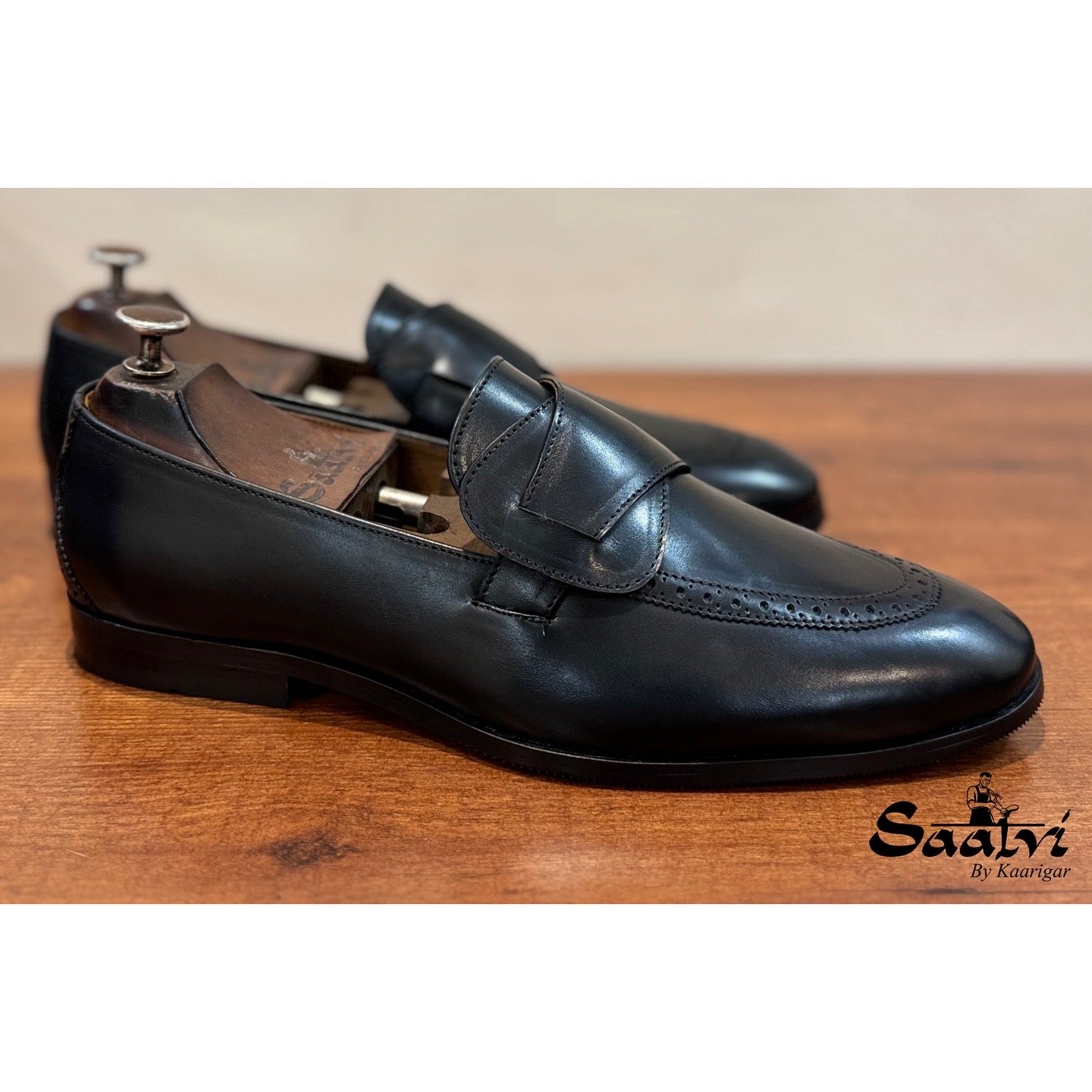 Butterfly Loafers Black