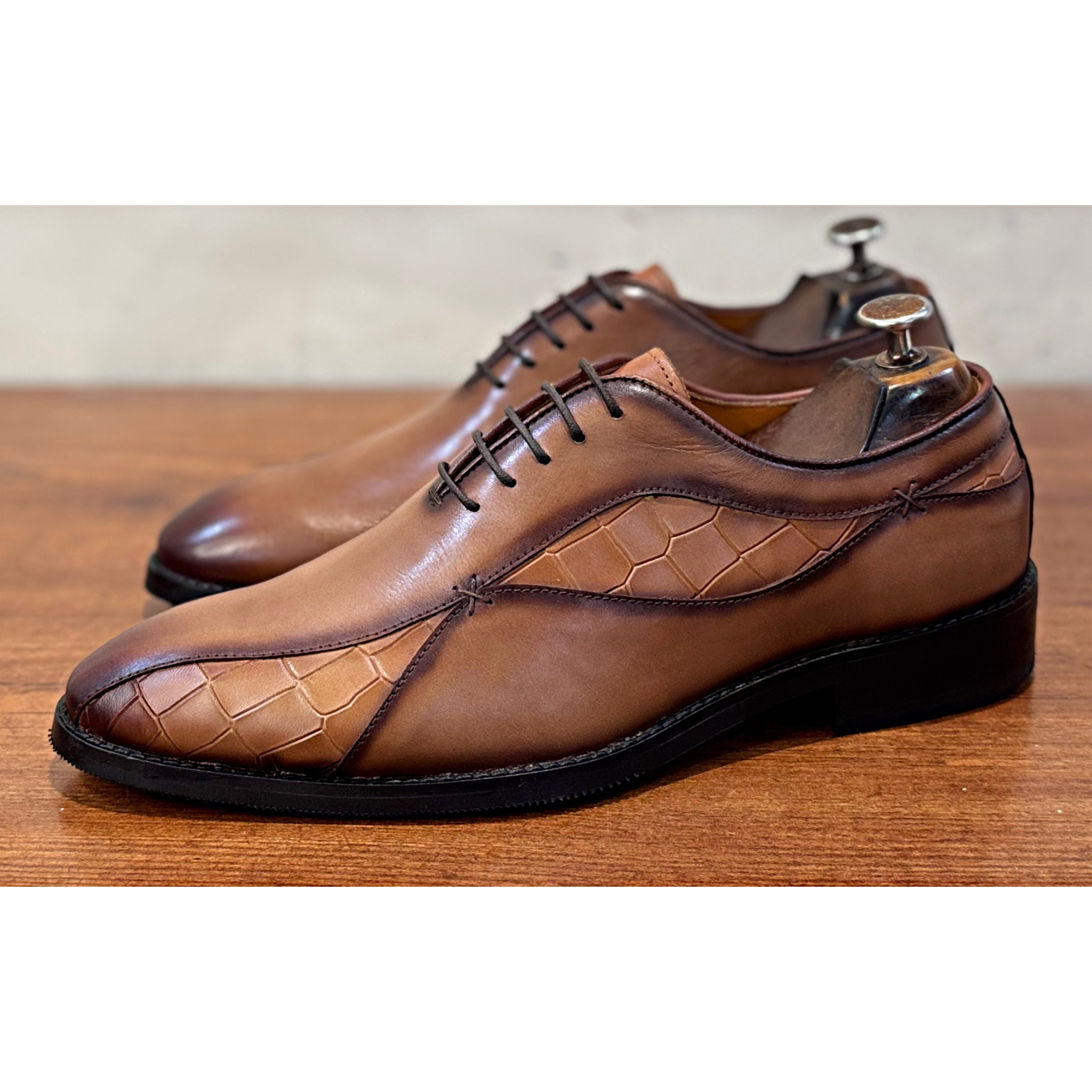 Tan Croco Oxfords - D