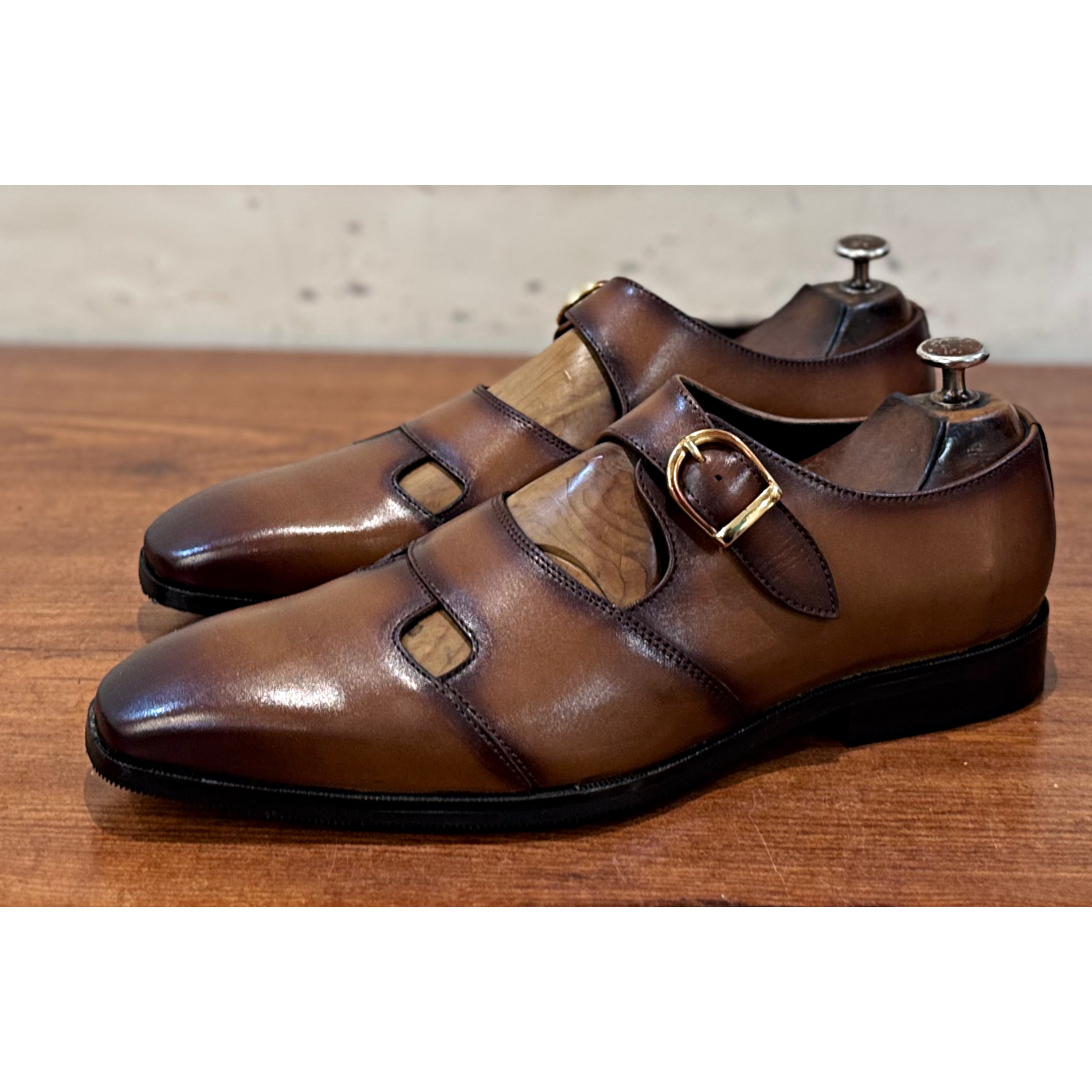 Tan Mirror Glossed Sandals