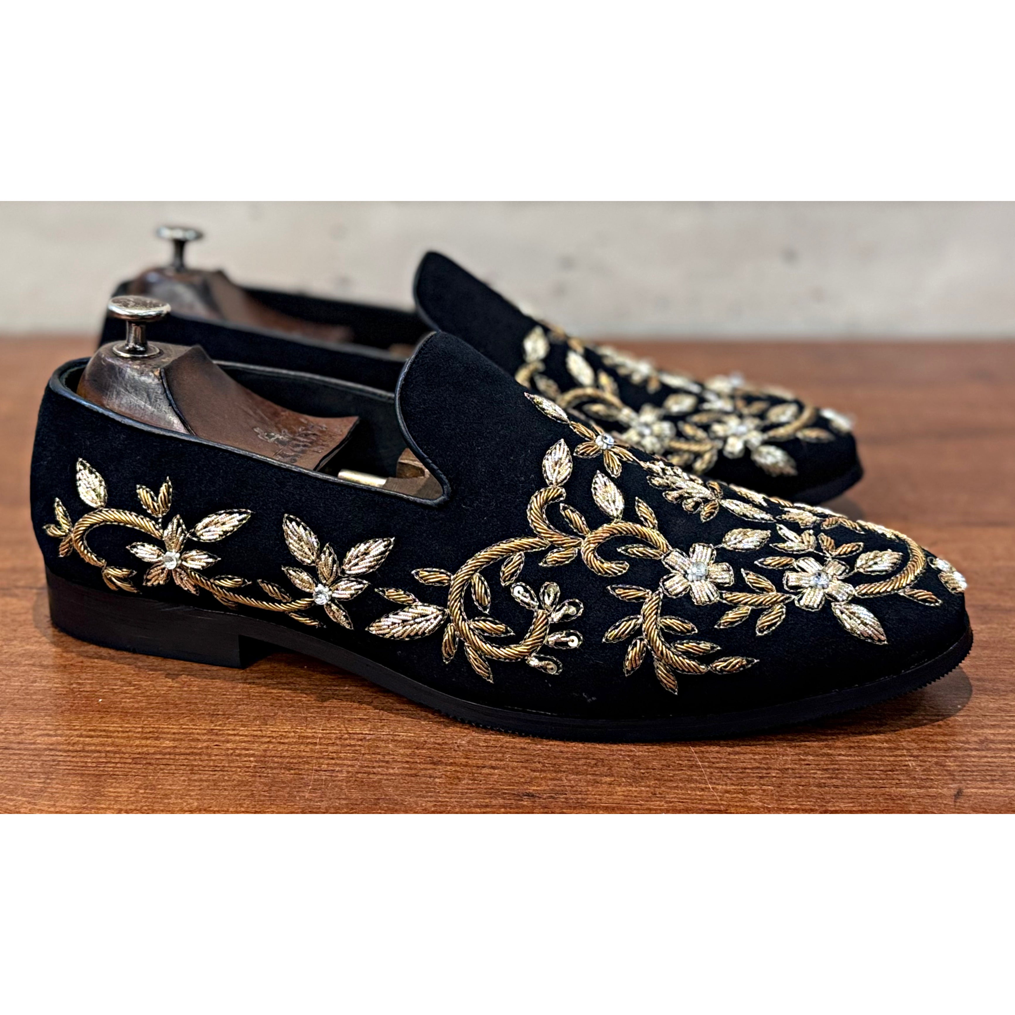 Black Velvet Flower Embroidery Slipons