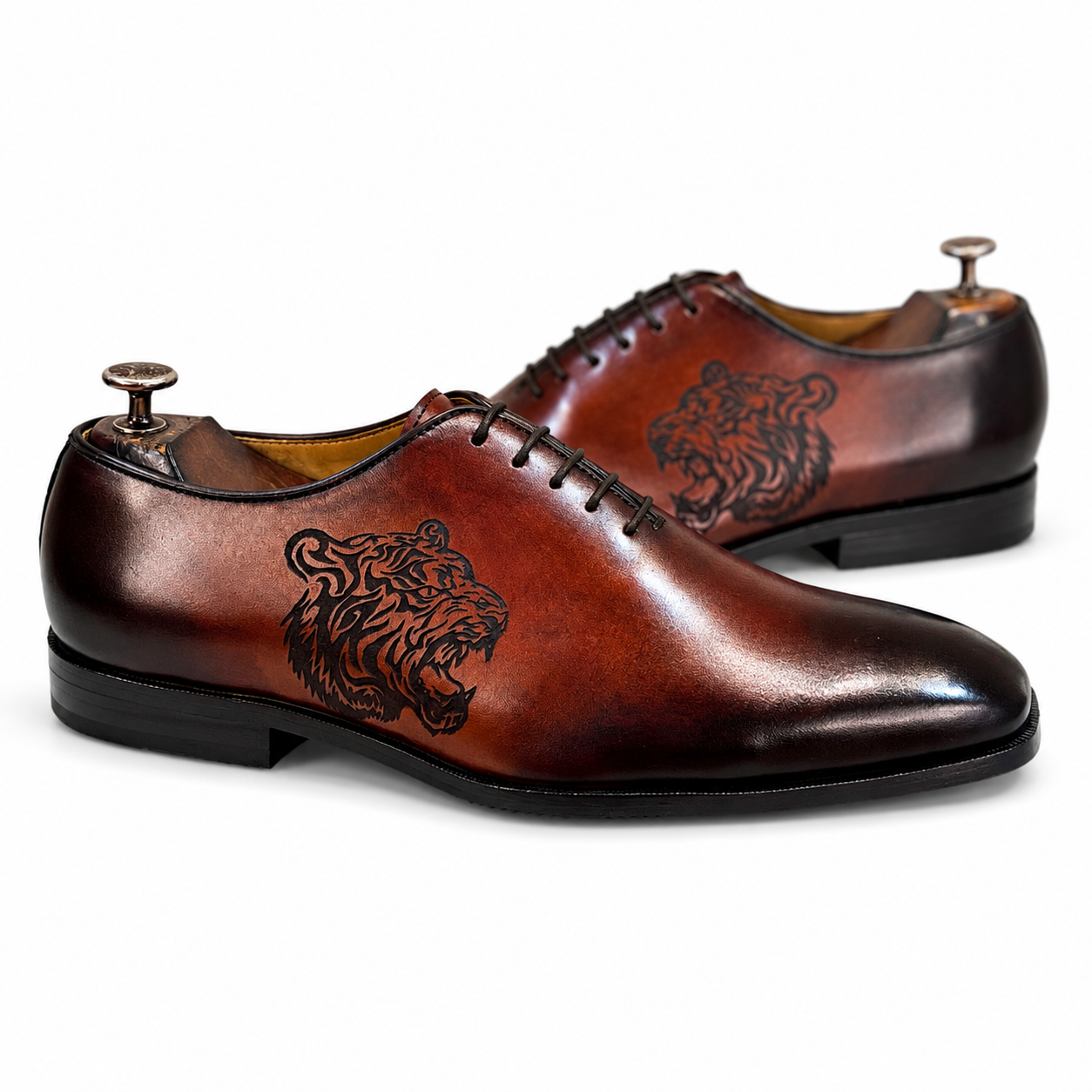 The Roaring Regal Brown