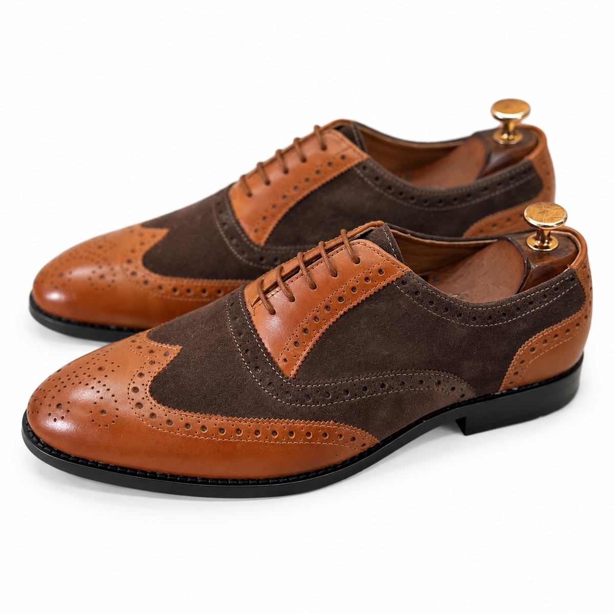 Arden Two-Tone Wingtip Brogue Oxford Shoes