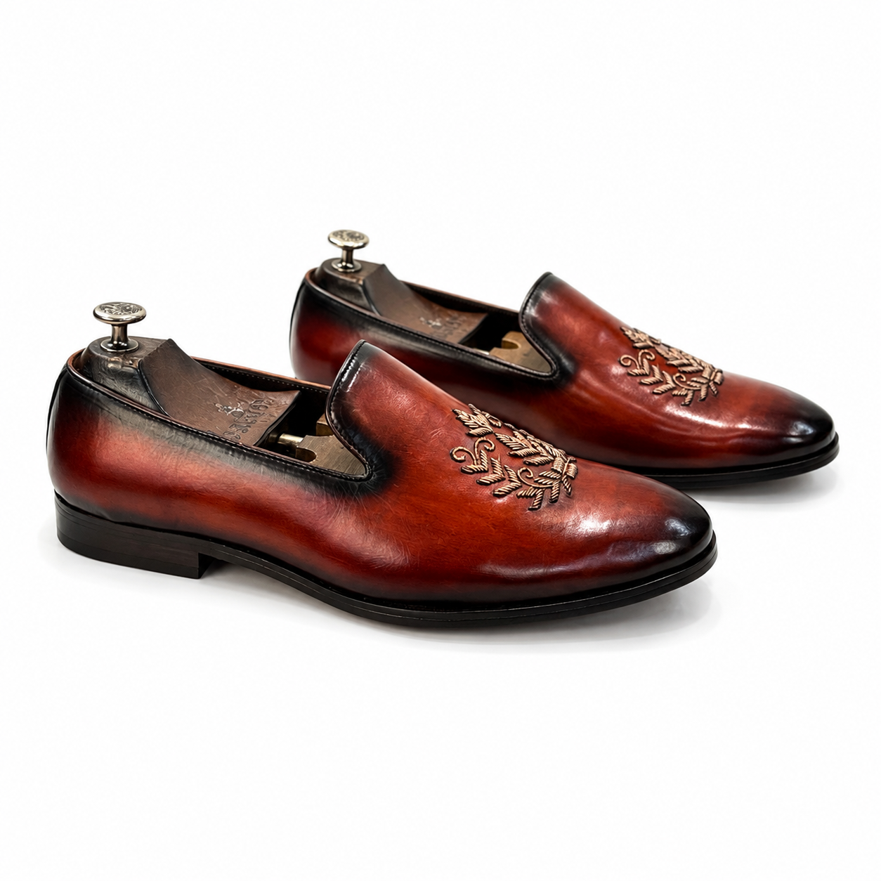 Aurelio Crest Hand-Embroidered Leather Loafer