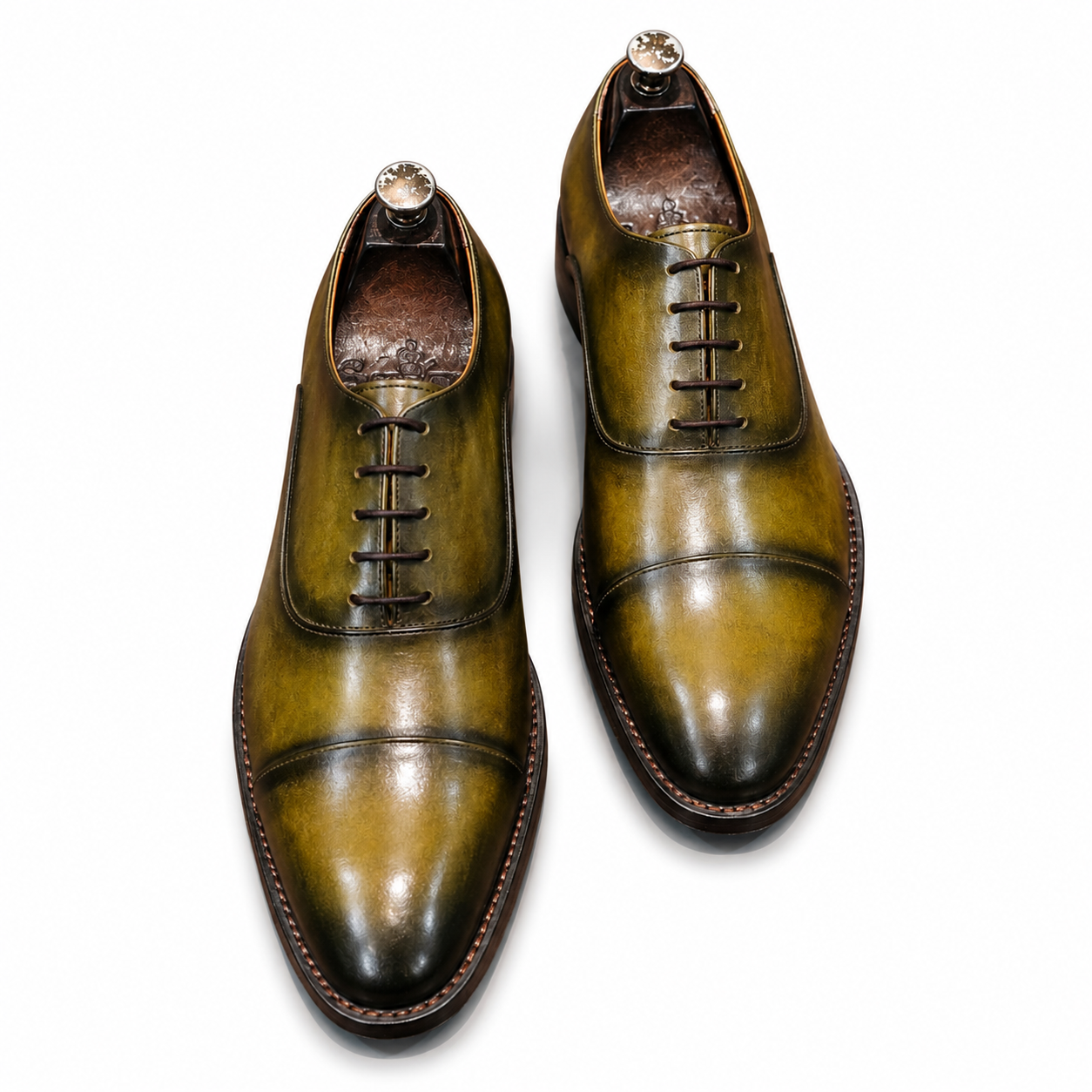 The Verdant Sovereign Wholecut Oxford – Olive Patina