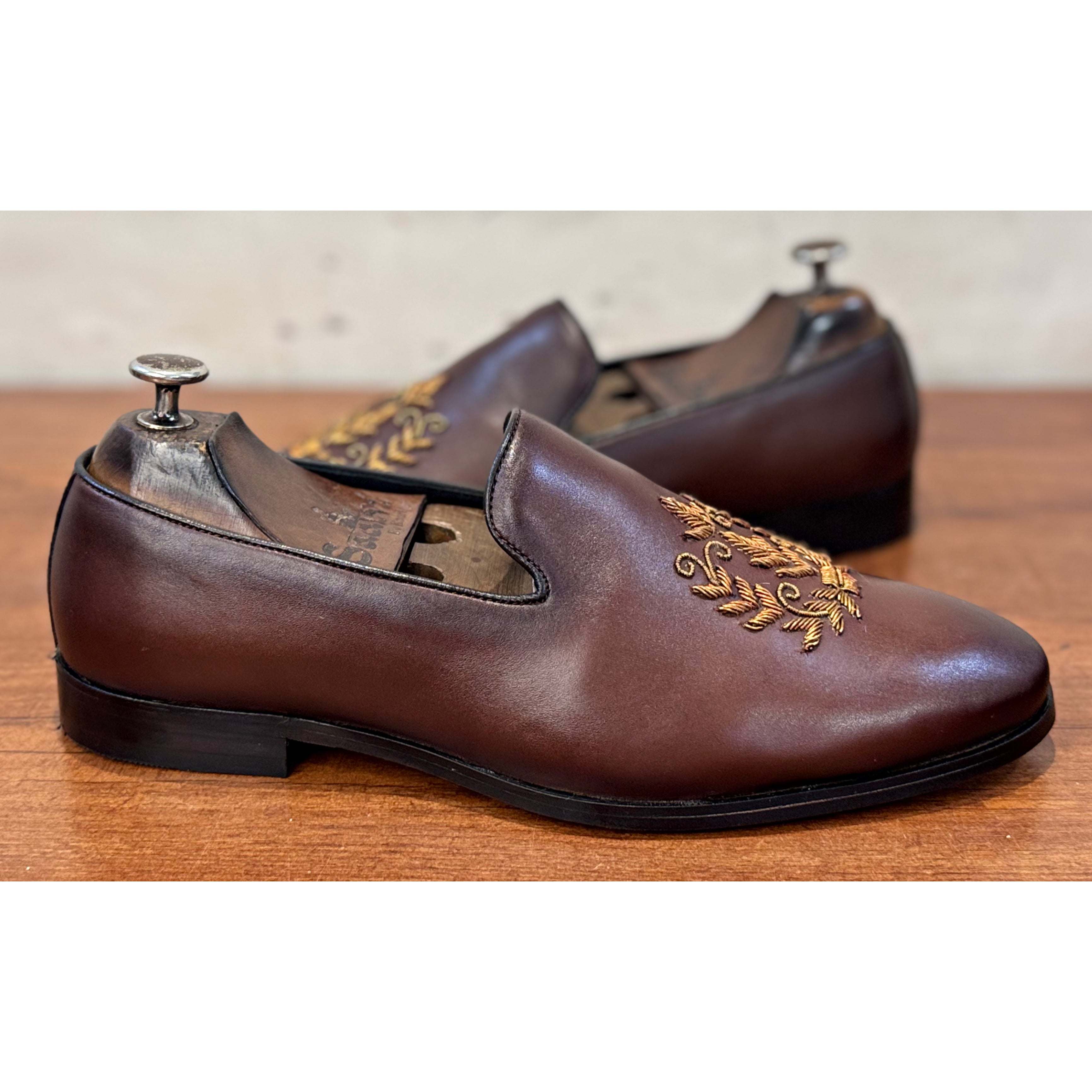 Brown Leaf Zardosi Slipon