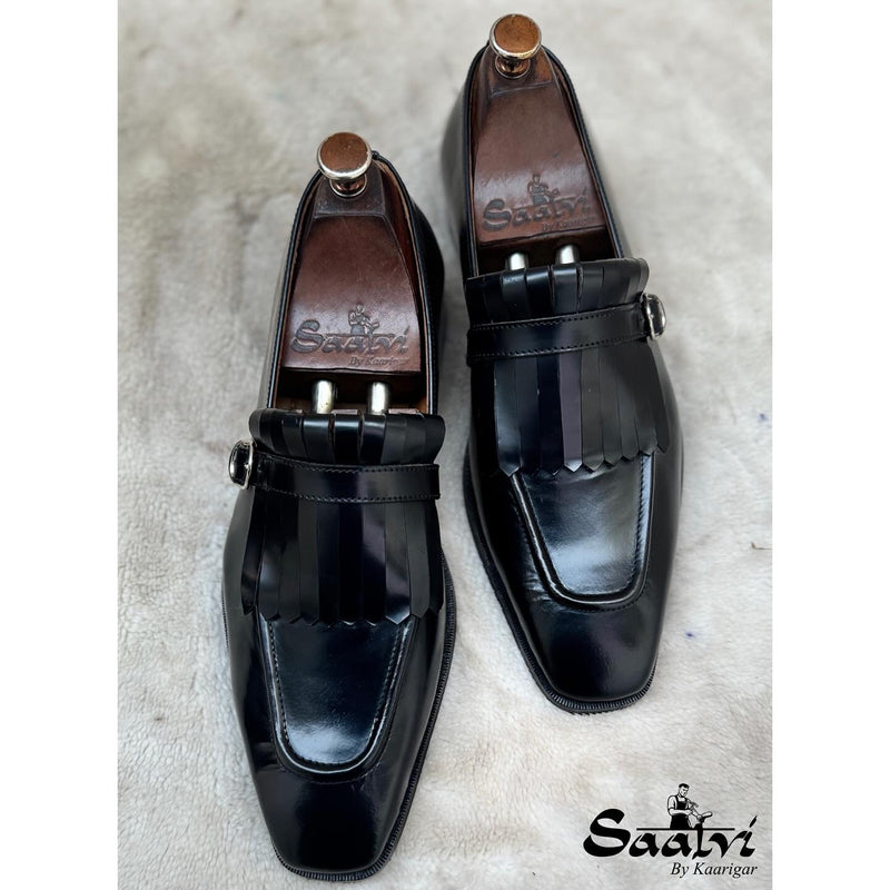 Black Calf Leather Loafers With Fringes