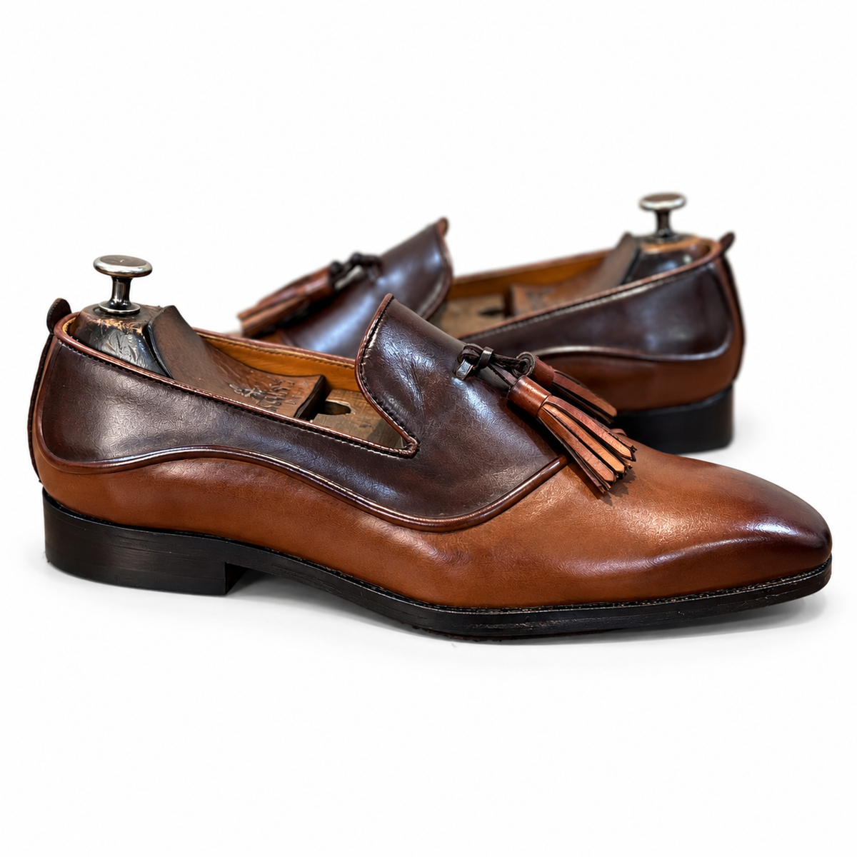 Rocco Dual Tone Hand Patina Tassel
