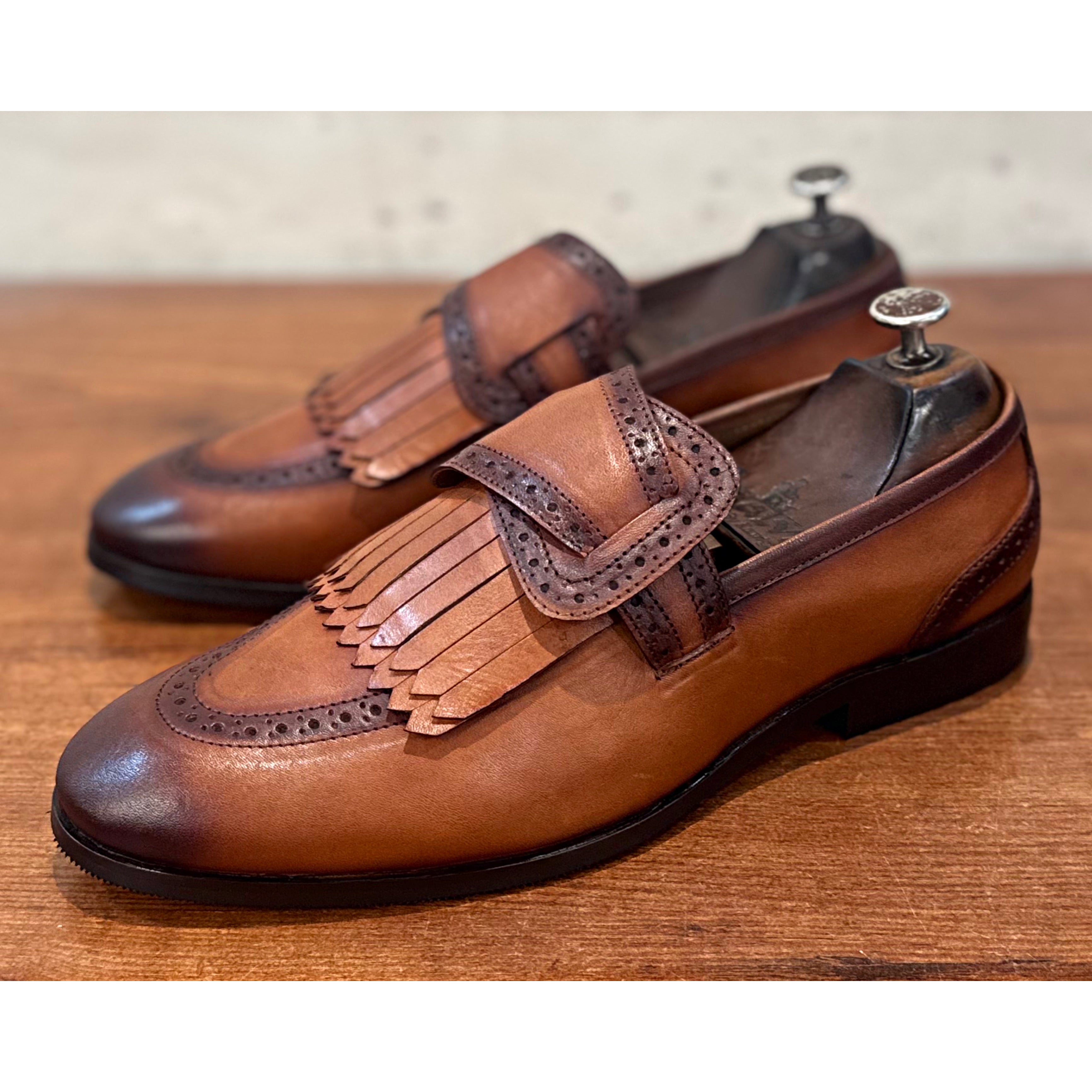 Butterfly Loafers With Fringes