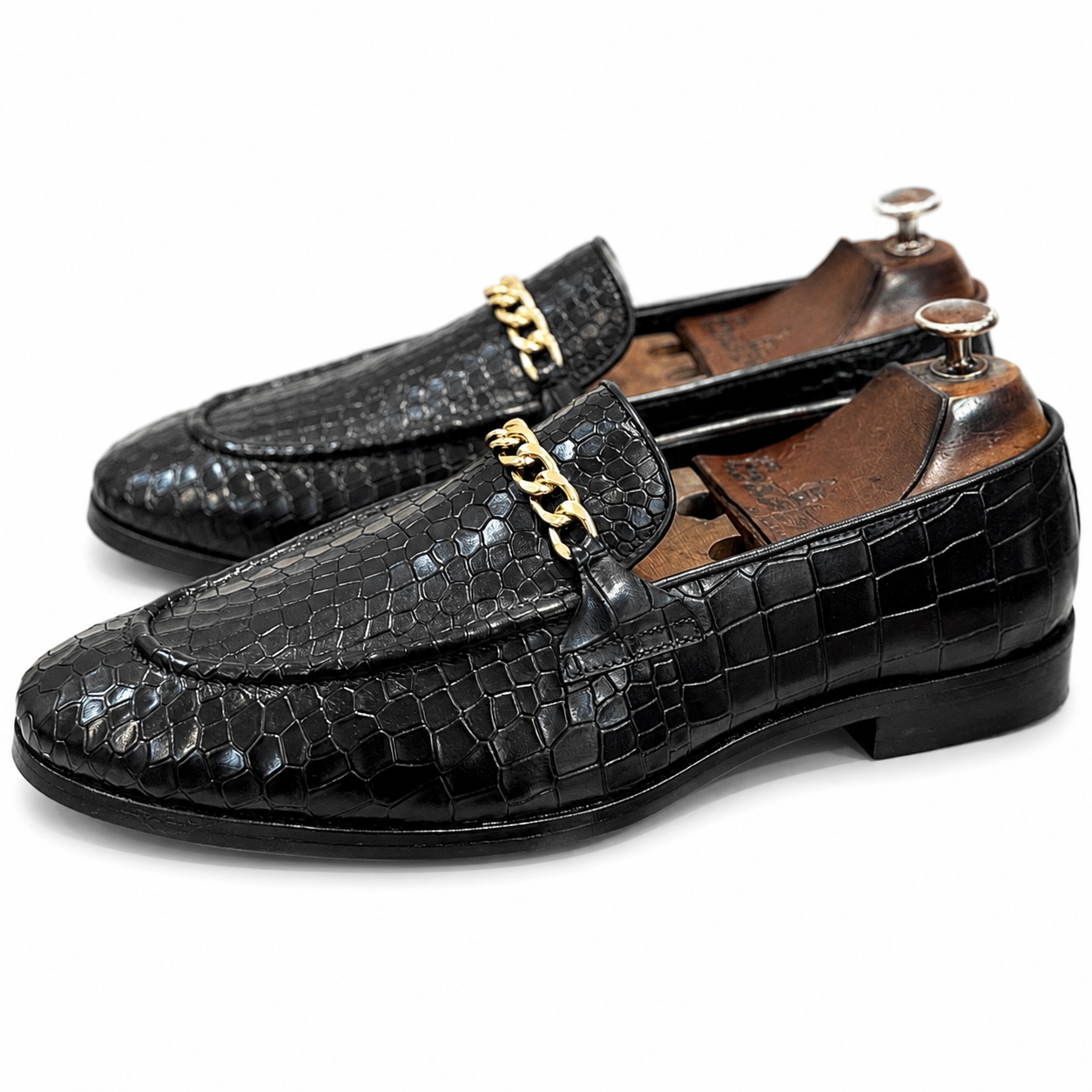 Croco Loafers With Chain