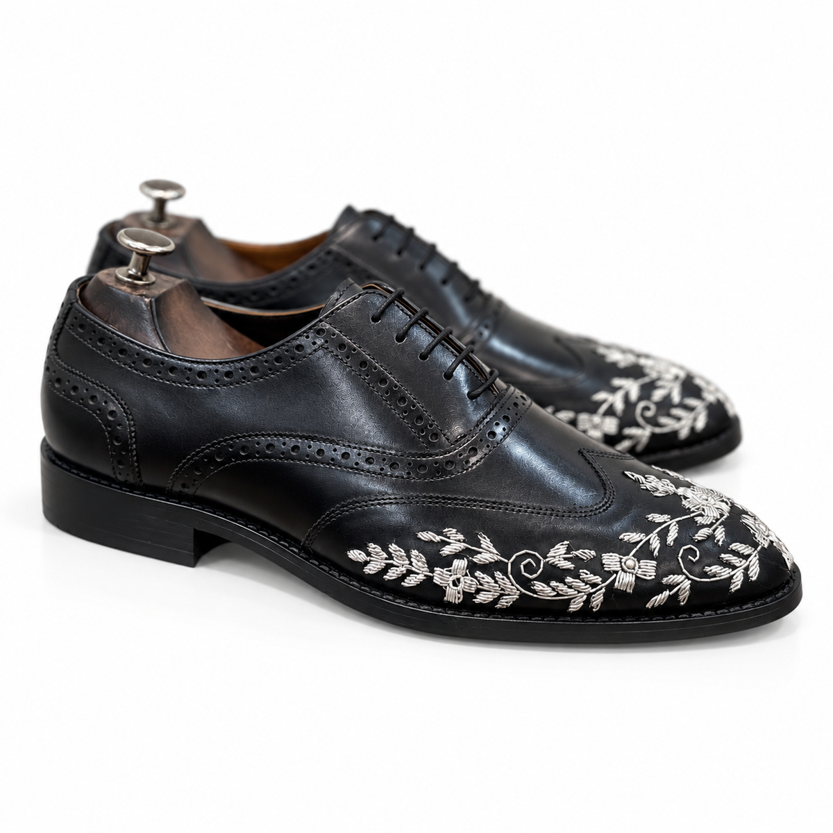 Obsidian Royale — Black Embroidered Oxfords