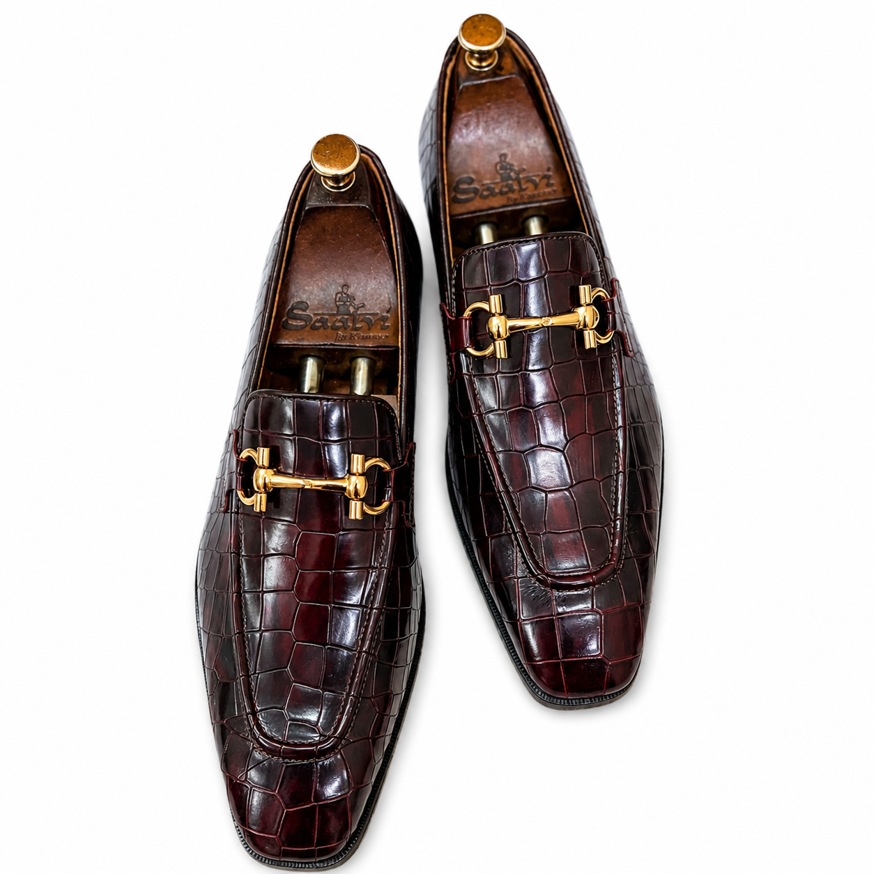 Wine Crocodile Loafers With Buckle
