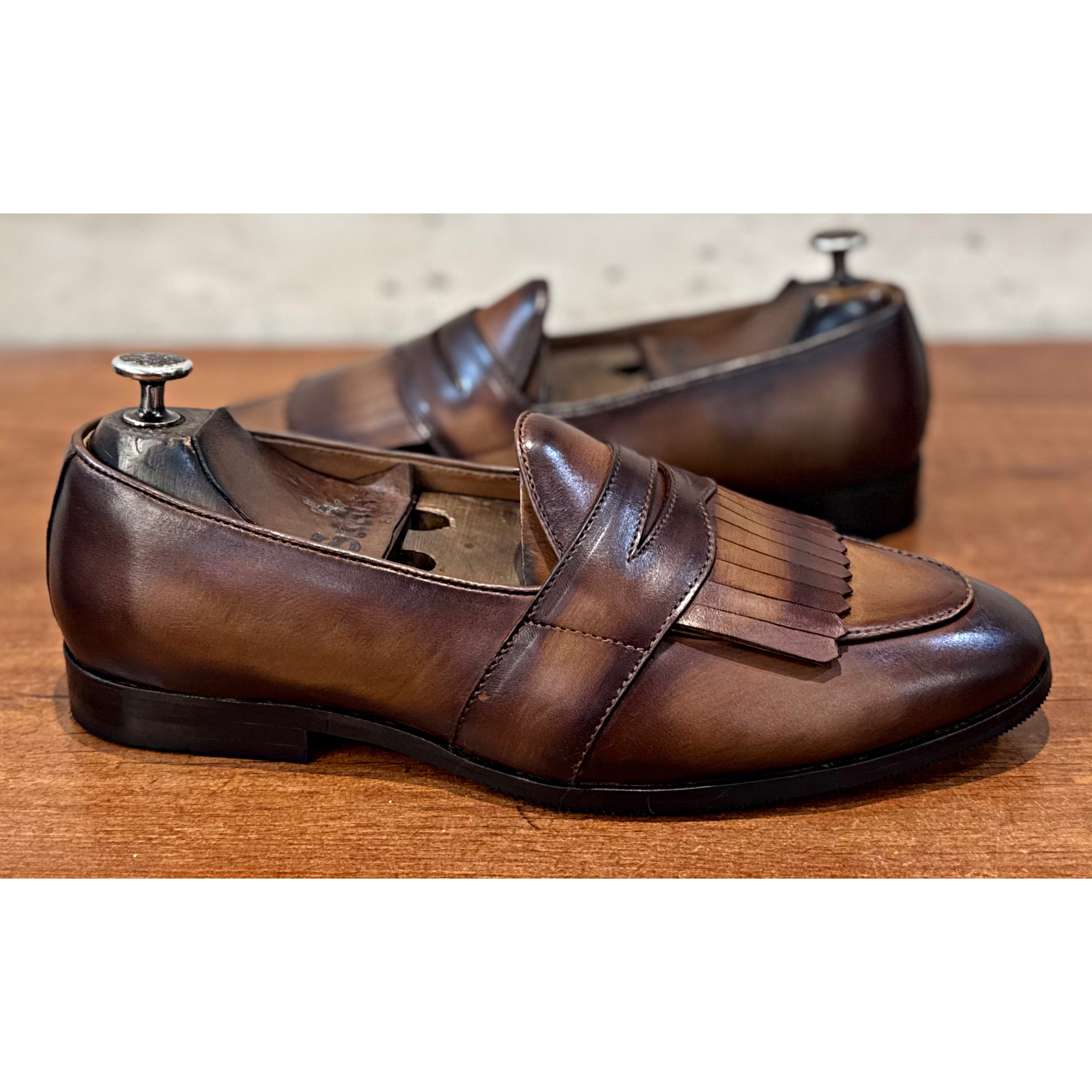 Belgian Loafers With Fringes Hand Patina