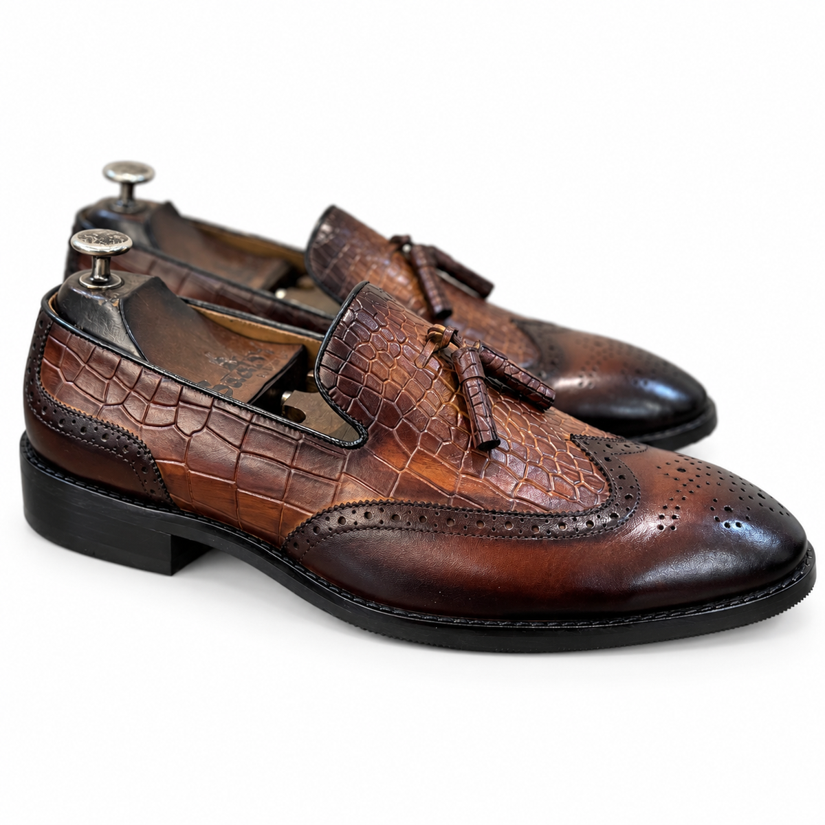 Auburn Sovereign Croco Wingtip Tassel Loafers