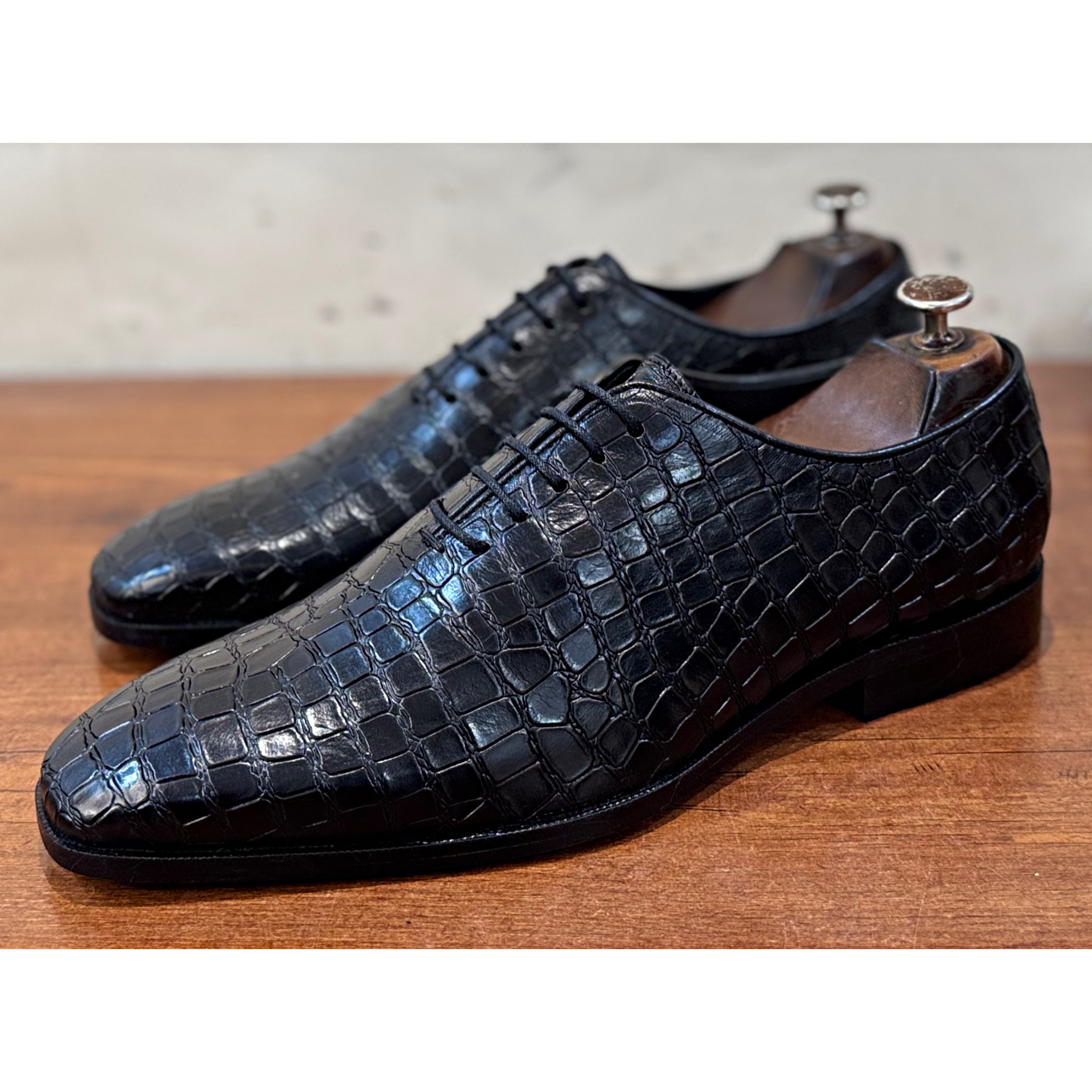 Wholecut Oxfords Black Croco