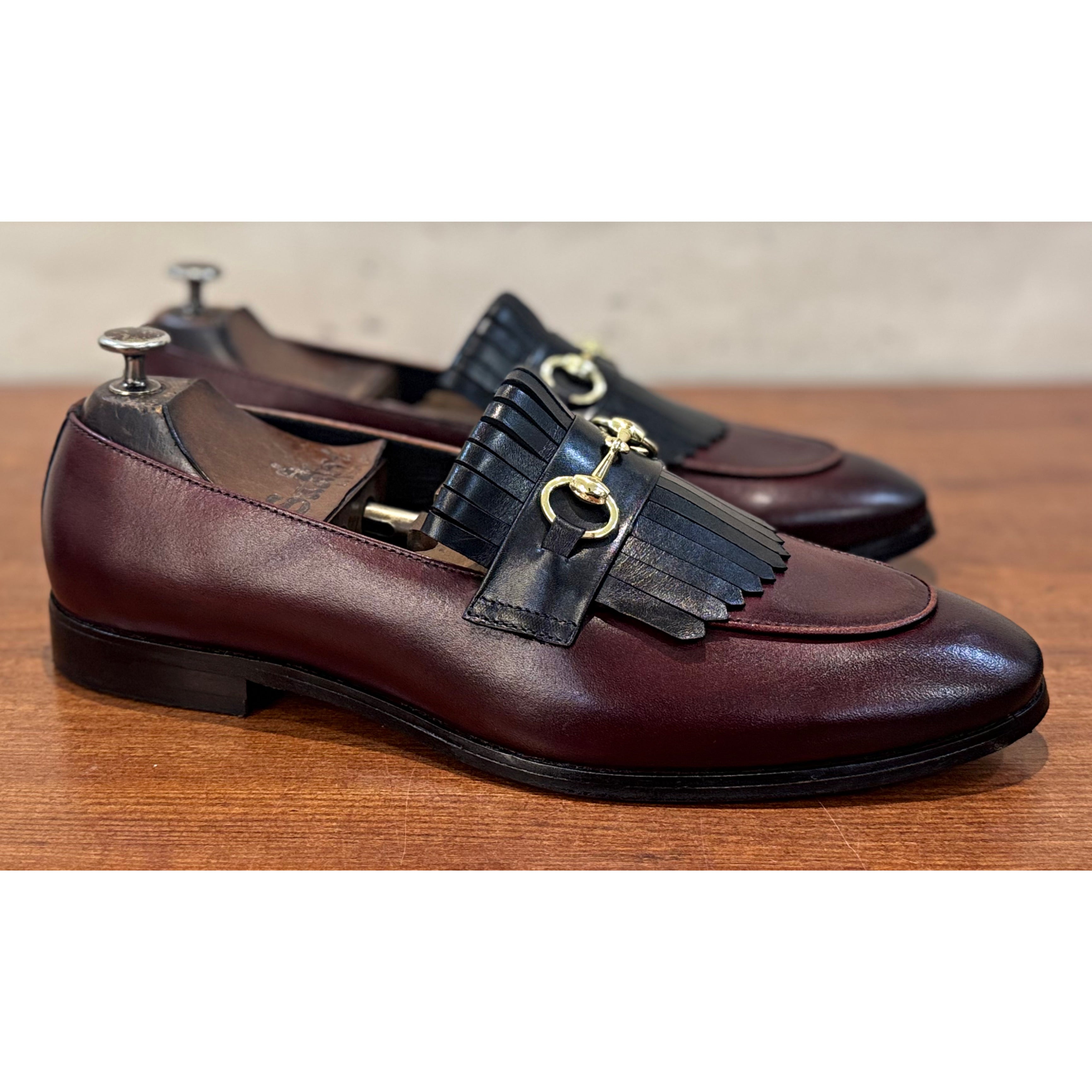 Horsebit Loafers With Fringes Bordo