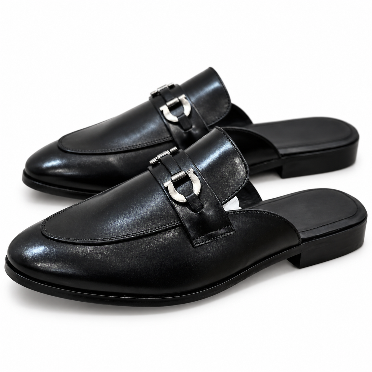 Noir Horsebit Mule