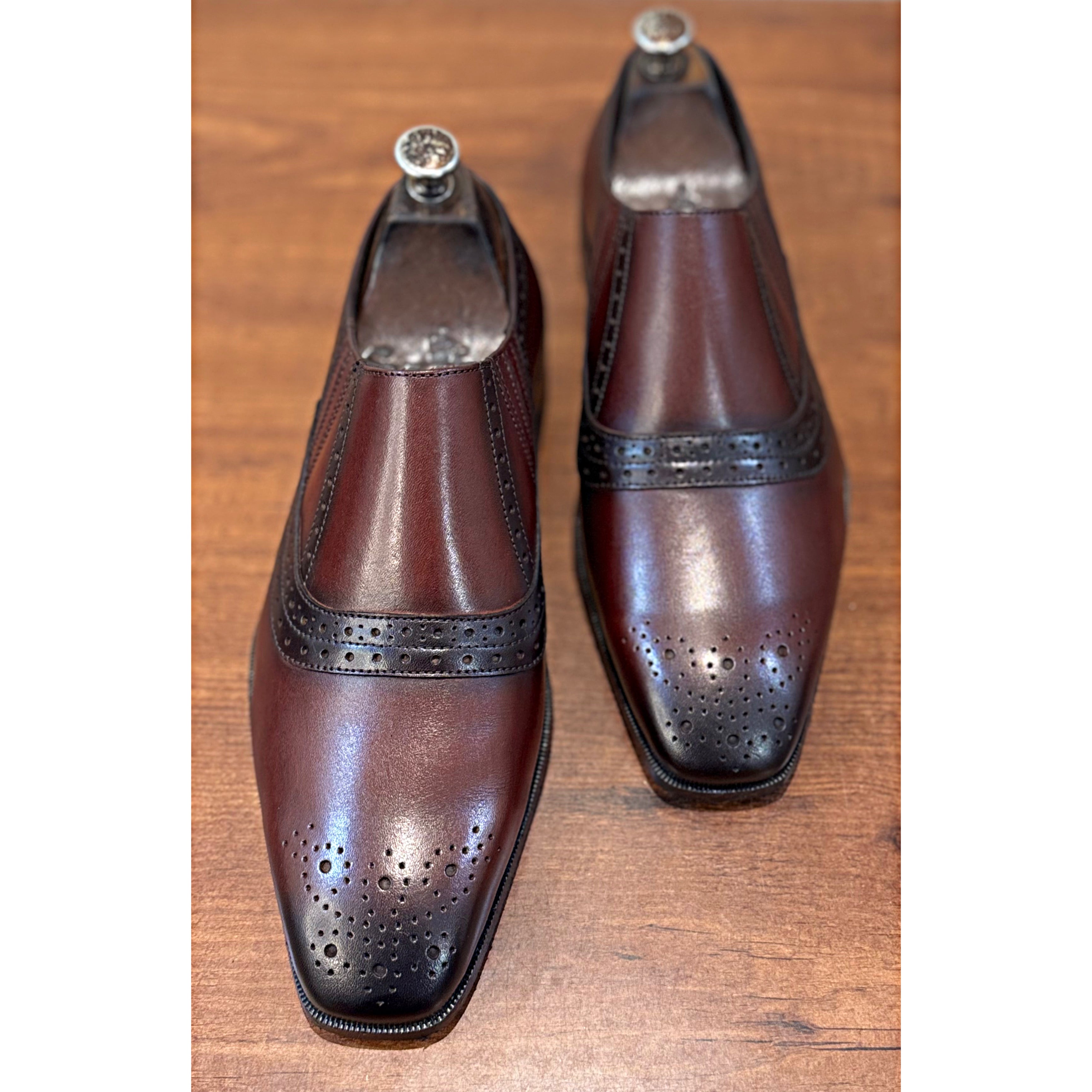 Bordo Slip-on Genuine Leather Loafers With Medallion Style