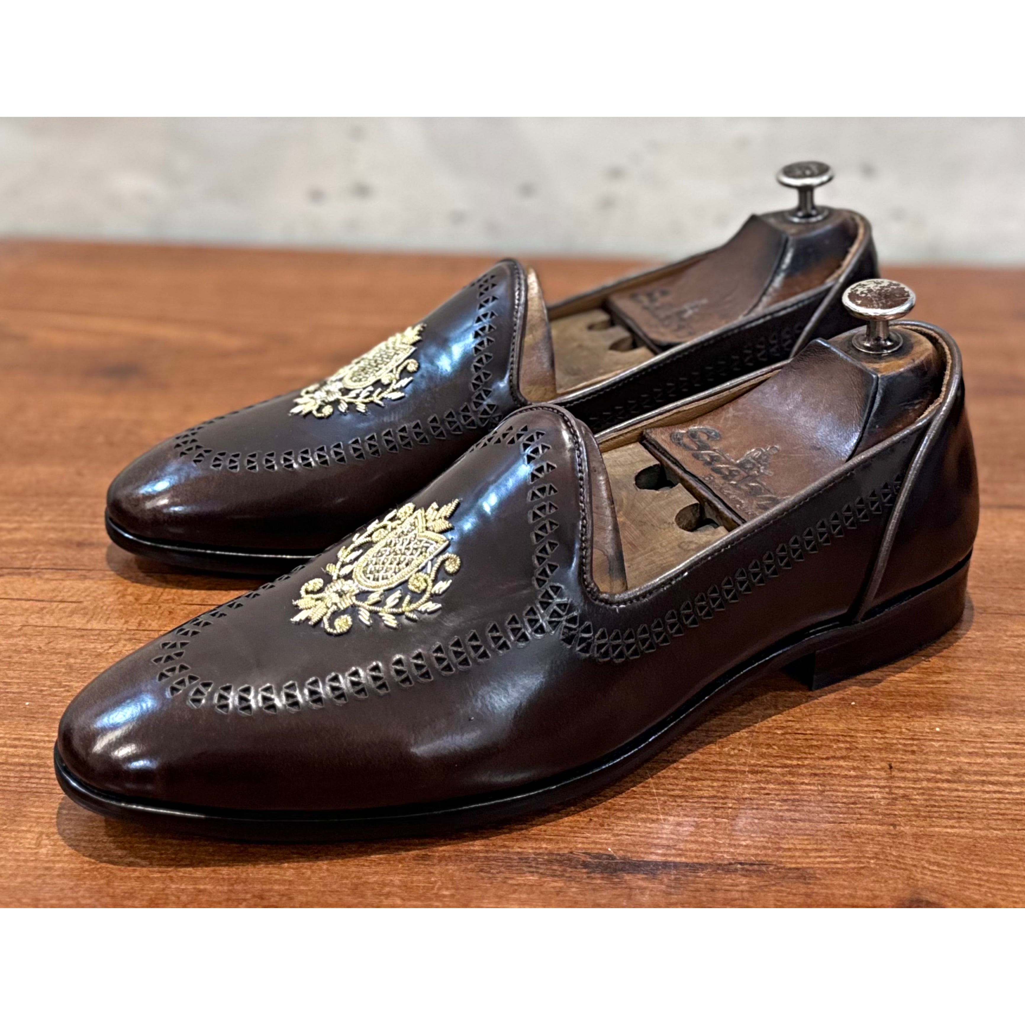 Brown Loafers Crest Slipons