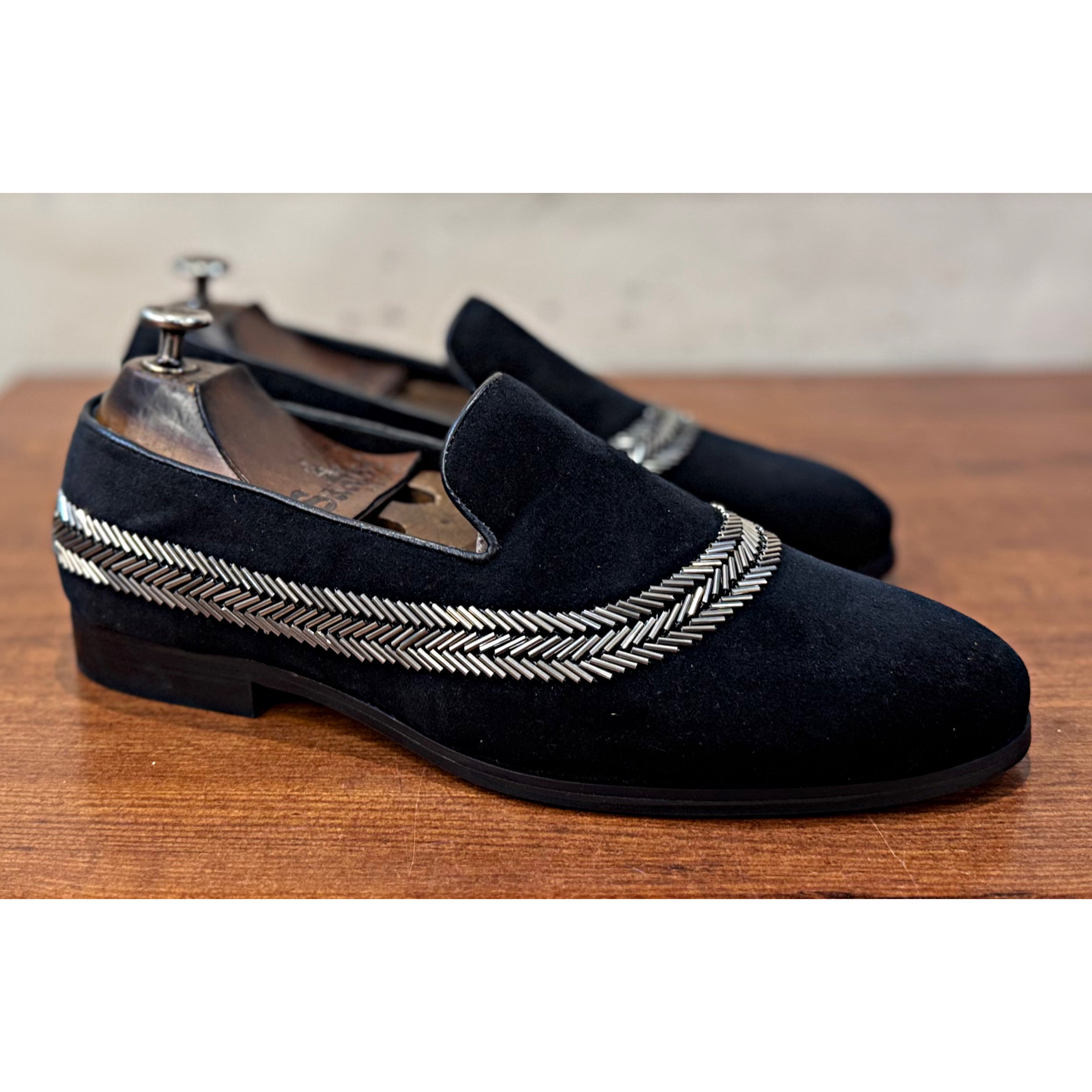 Marcello Black Embroidery Slip-on