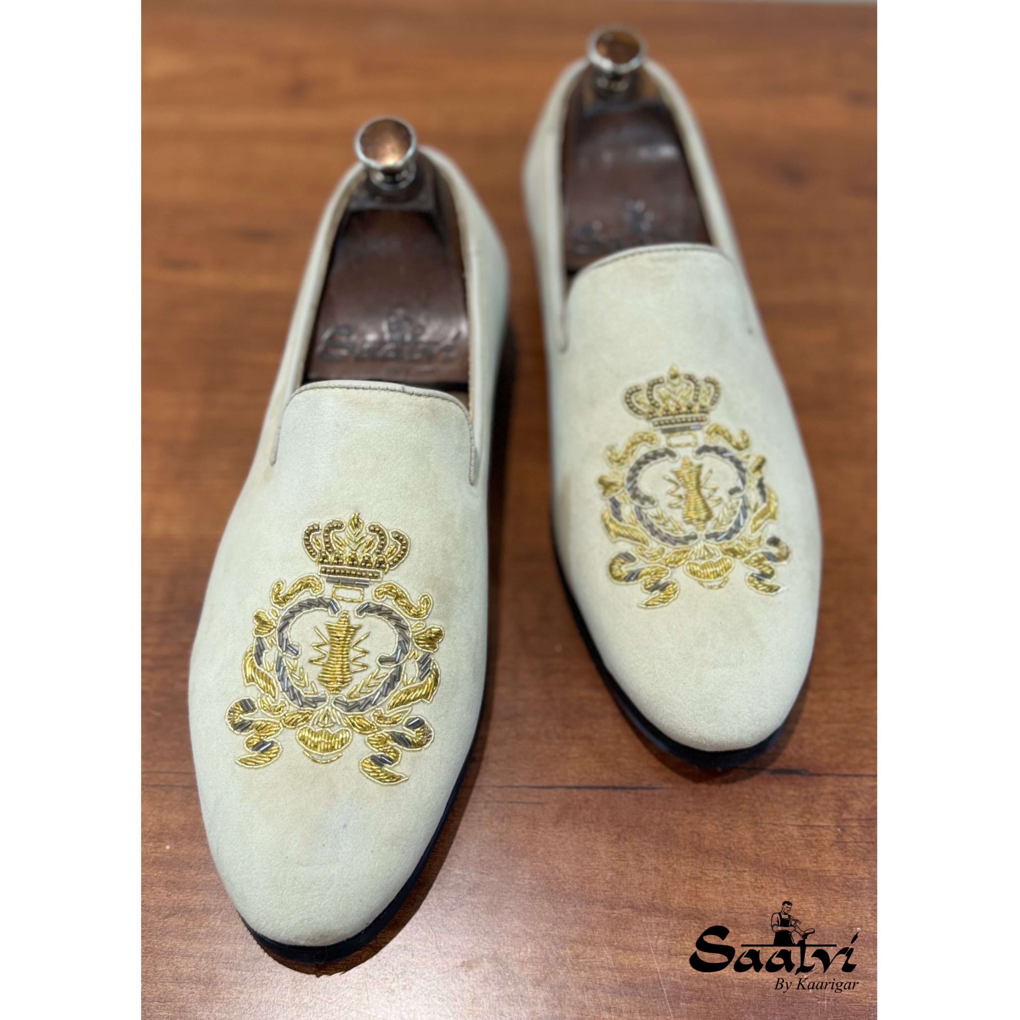 Cream Velvet Embroidery Slipon