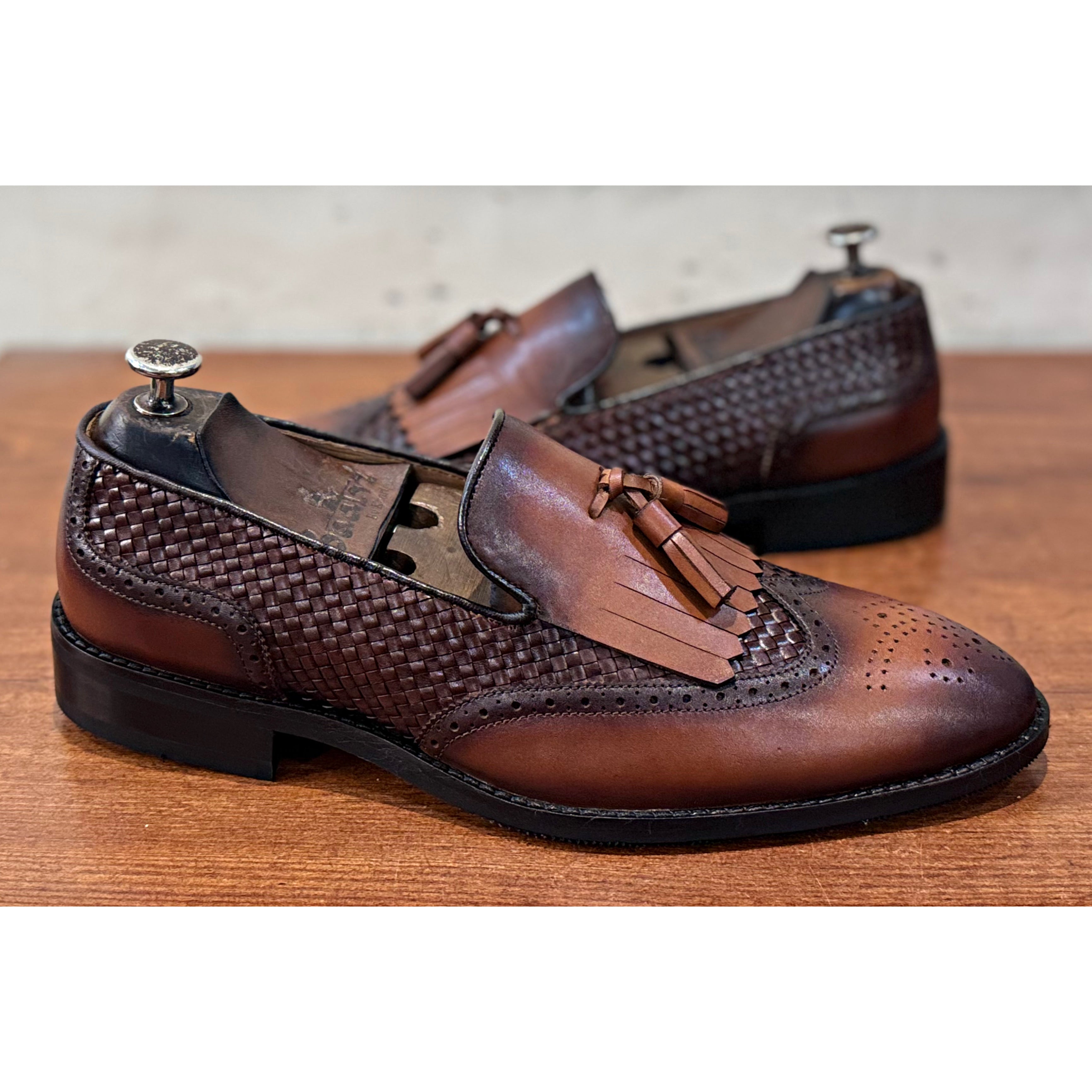 Wingcap Loafers With Fringes & Tassels