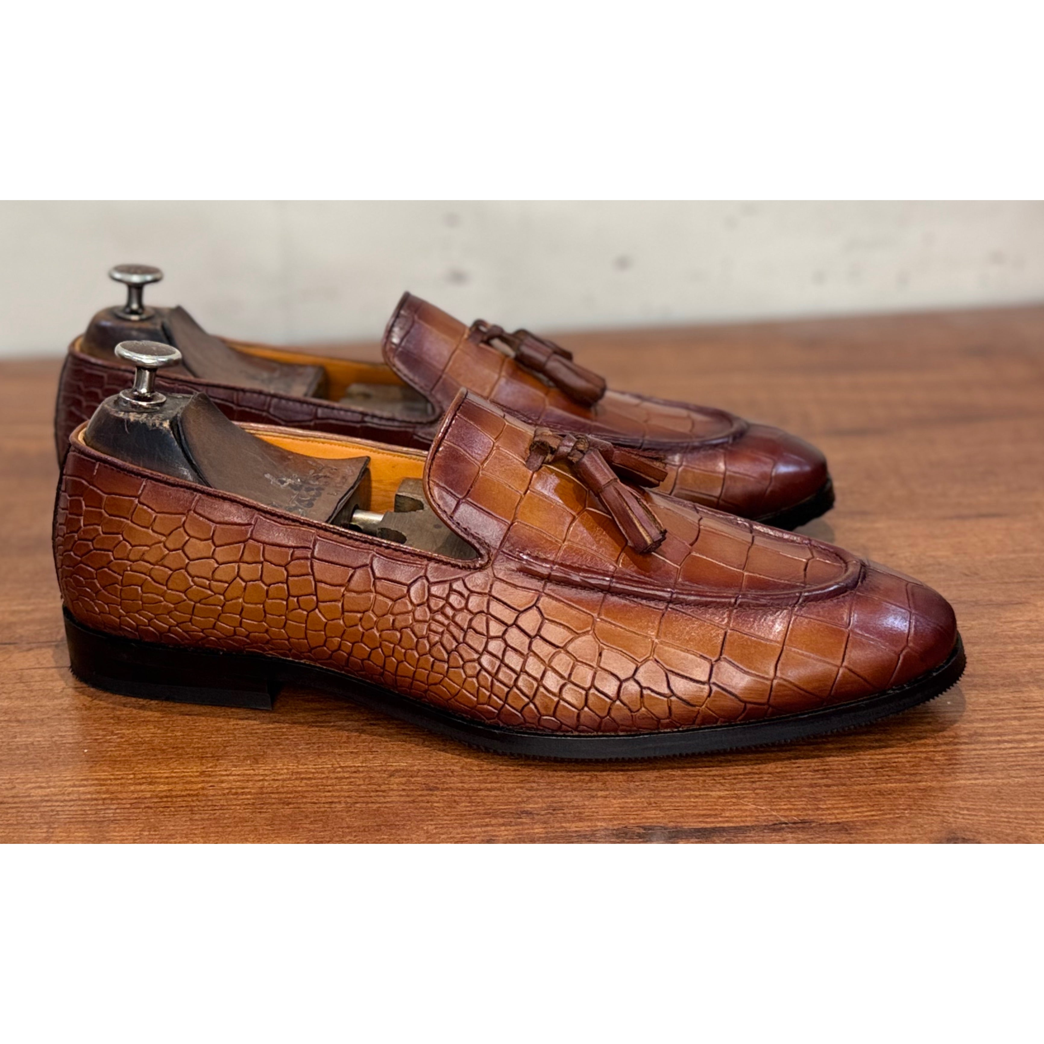 Tan Croco Loafers With Tassels