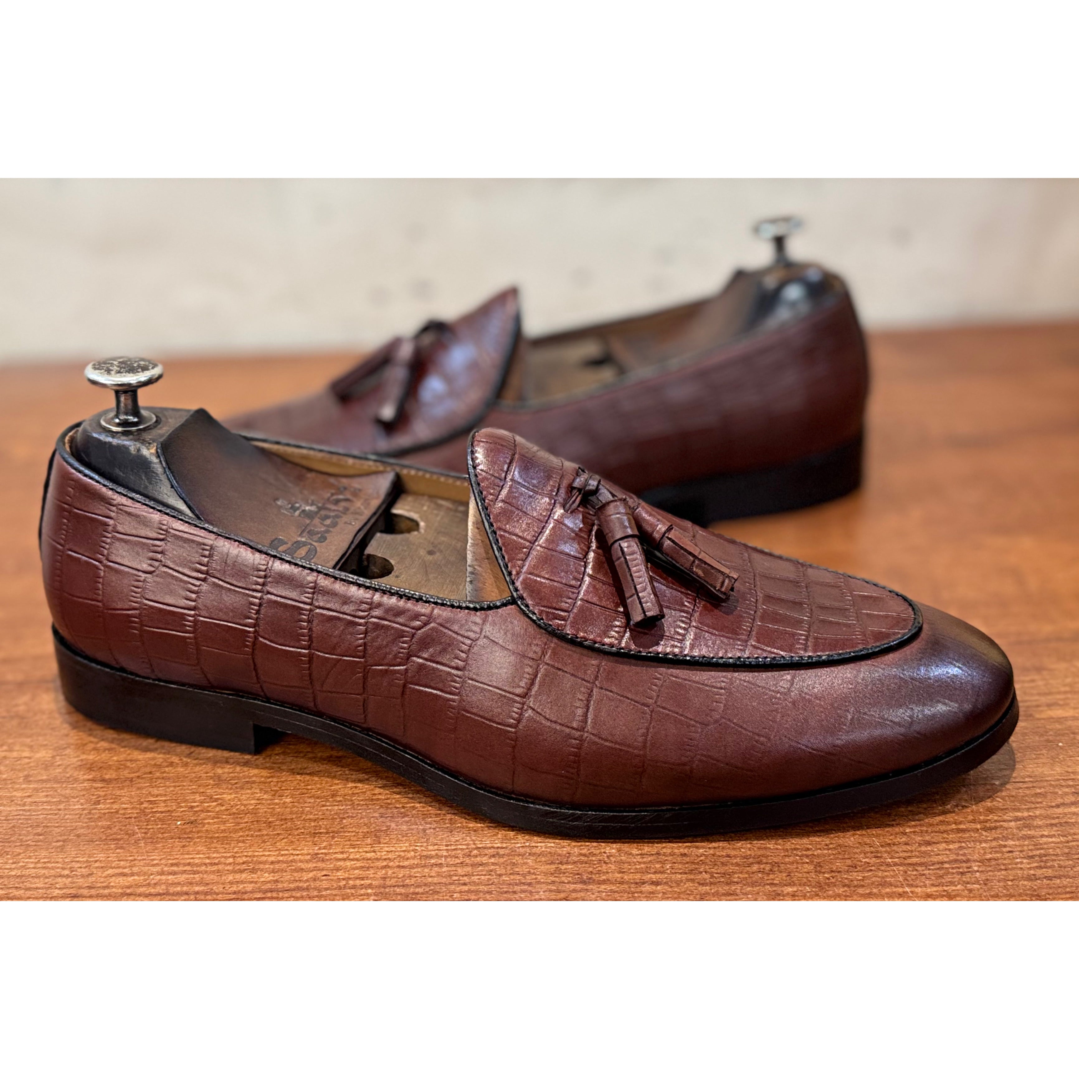 Belgian Loafers With Tassels Brown
