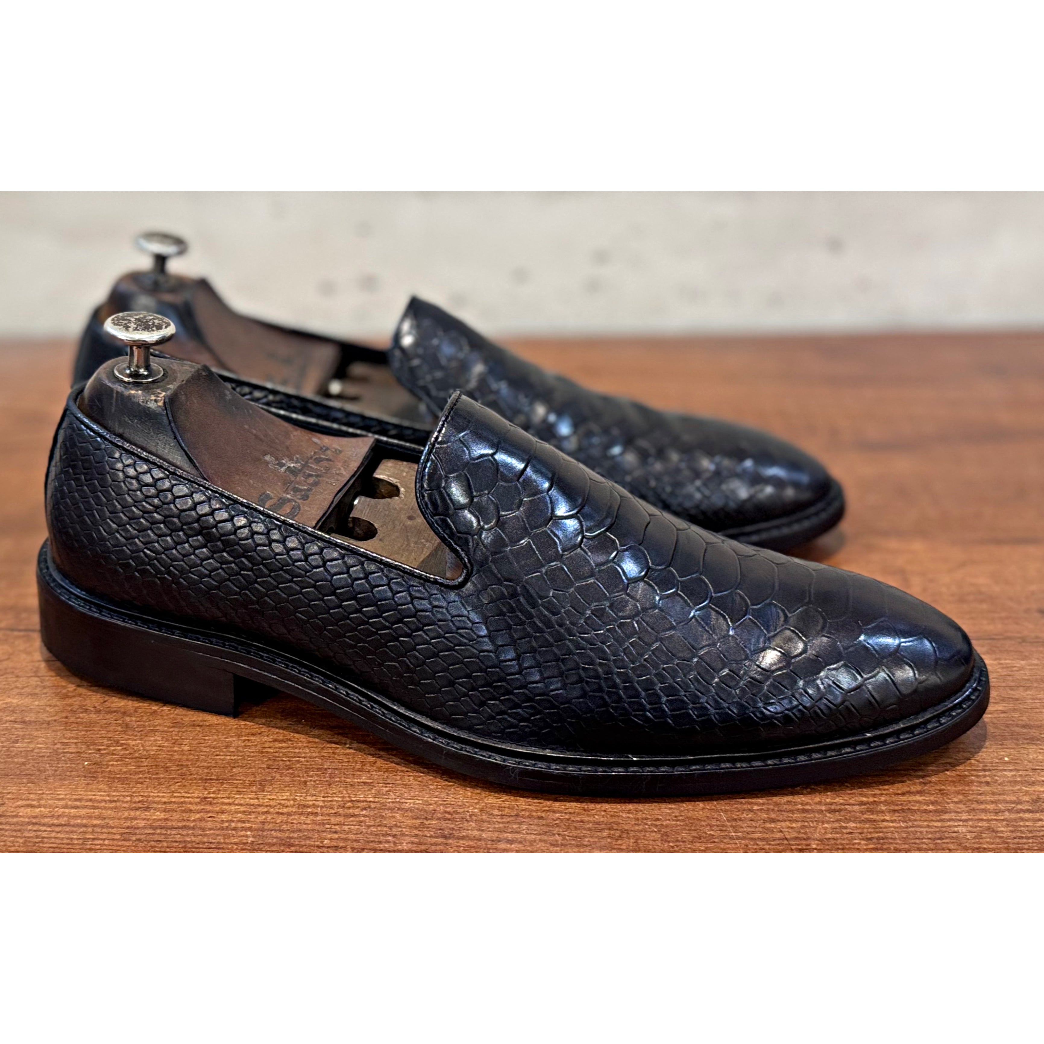 Python Embossed Loafera Black