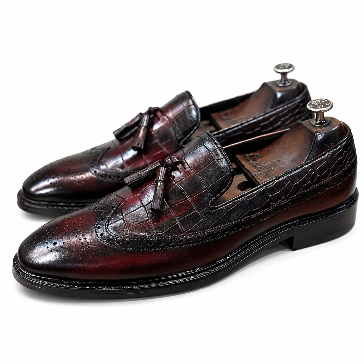Burgundy Croc-Embossed Wingtip Tassel Loafers