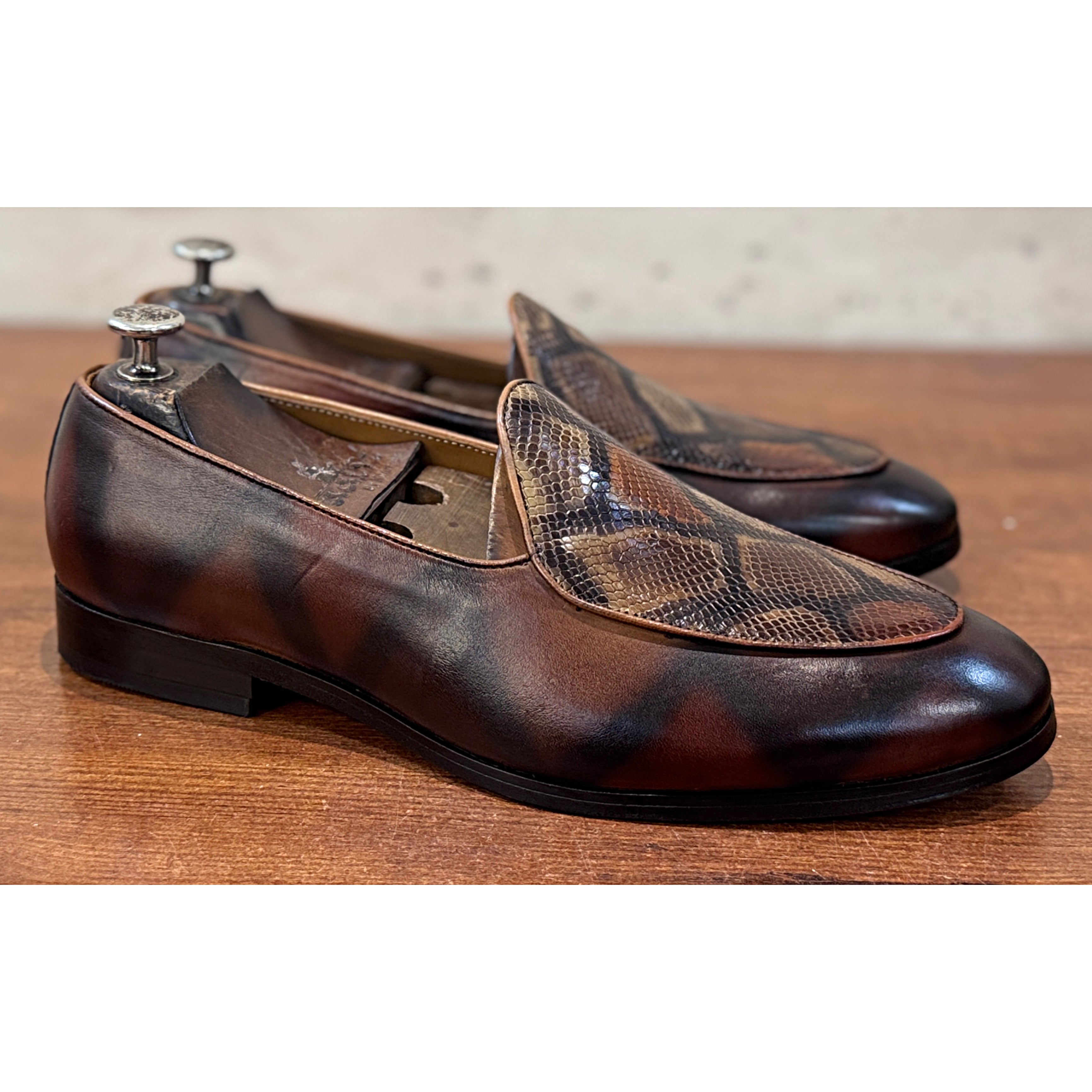 The Firenze Hand-Painted Belgian Loafers – Brown Patina