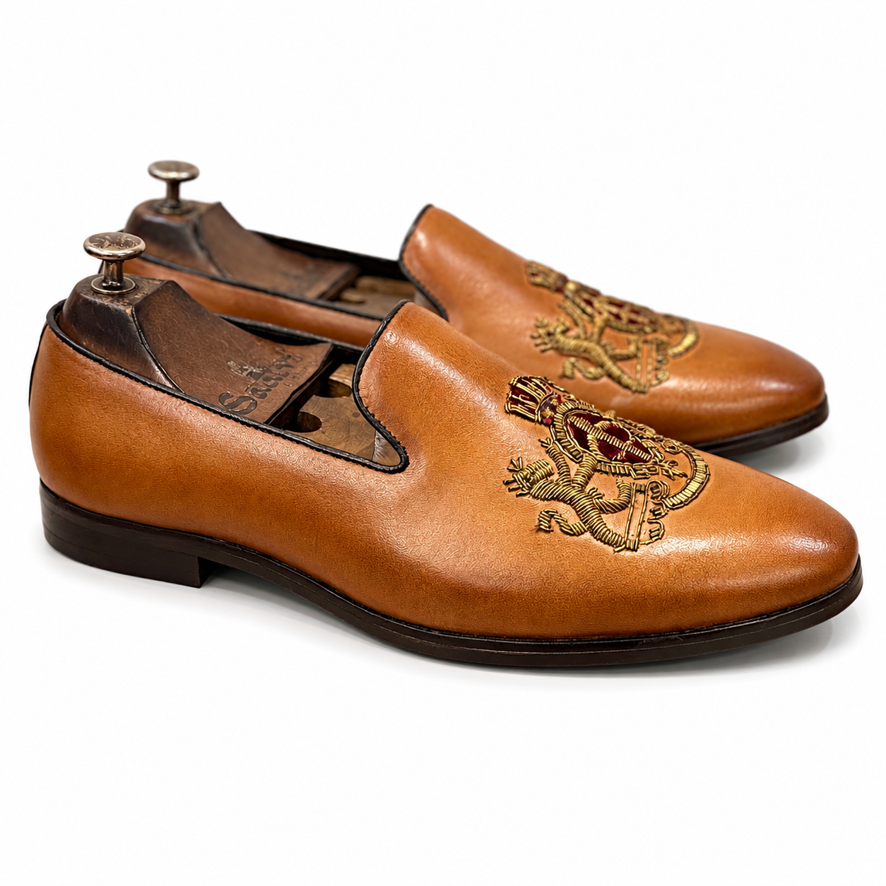 Royal Hand Zardosi Slipons