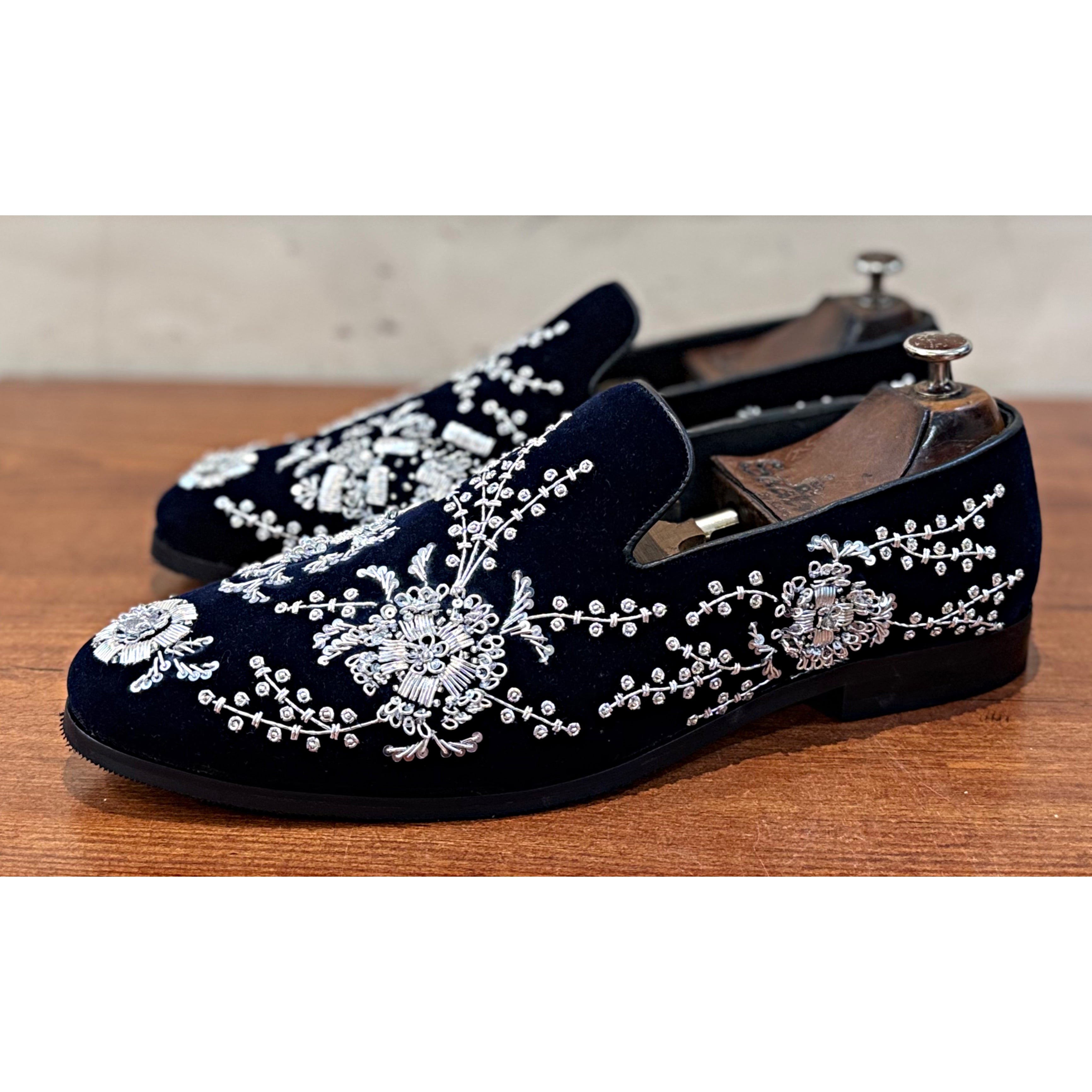 Blue & Silver Hand Zardozi Slipons
