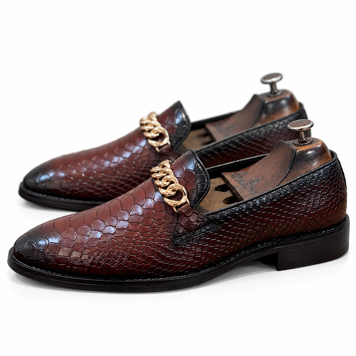 Bordeaux Aureum Croco Chain Loafers