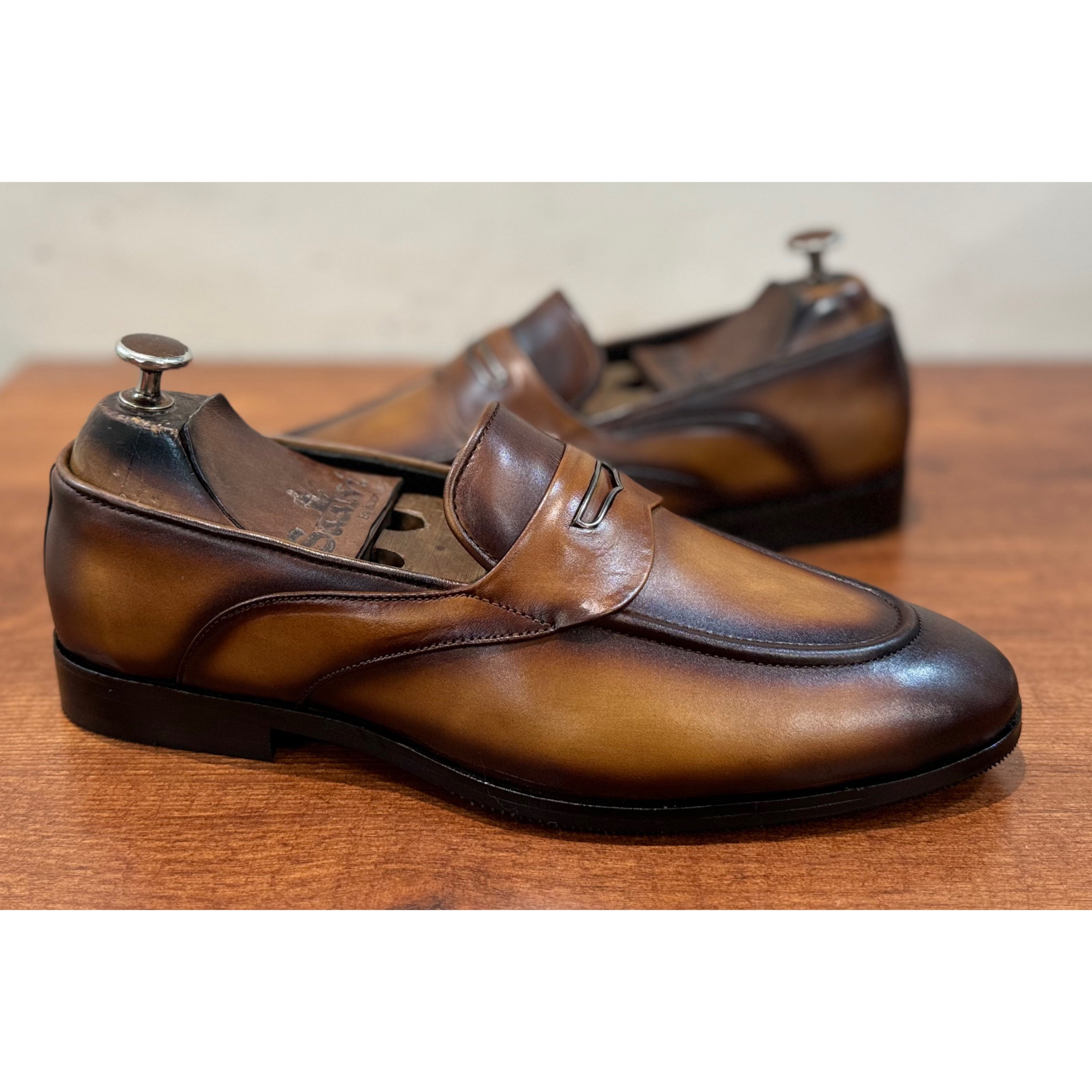 Penny Loafers With Saddle Handfinished