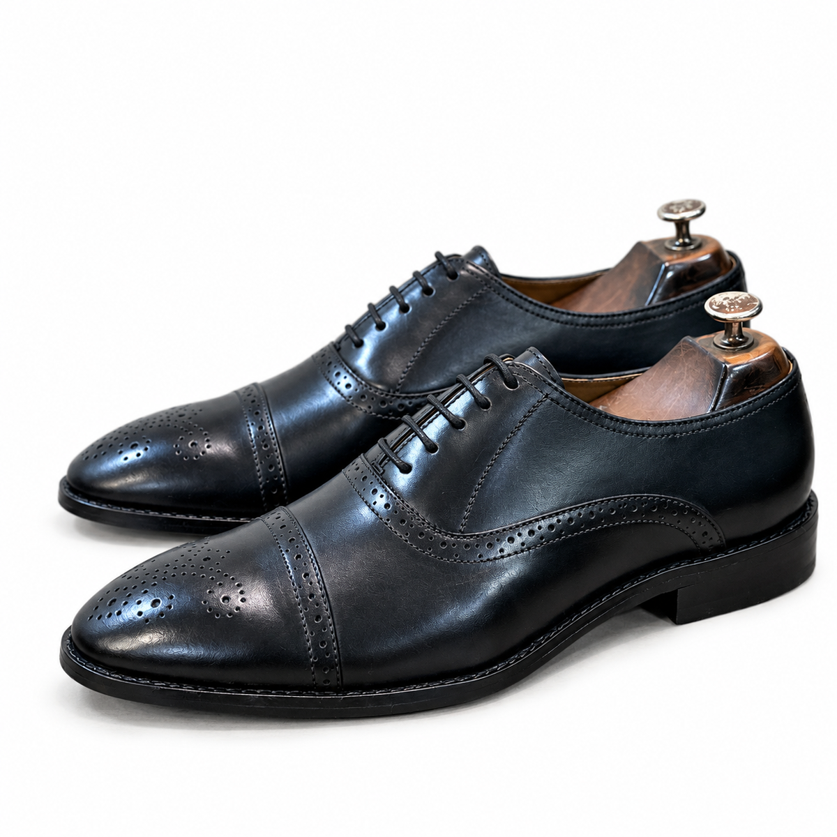 Saalvi Sovereign Black Wingtip Brogue Oxford Shoes