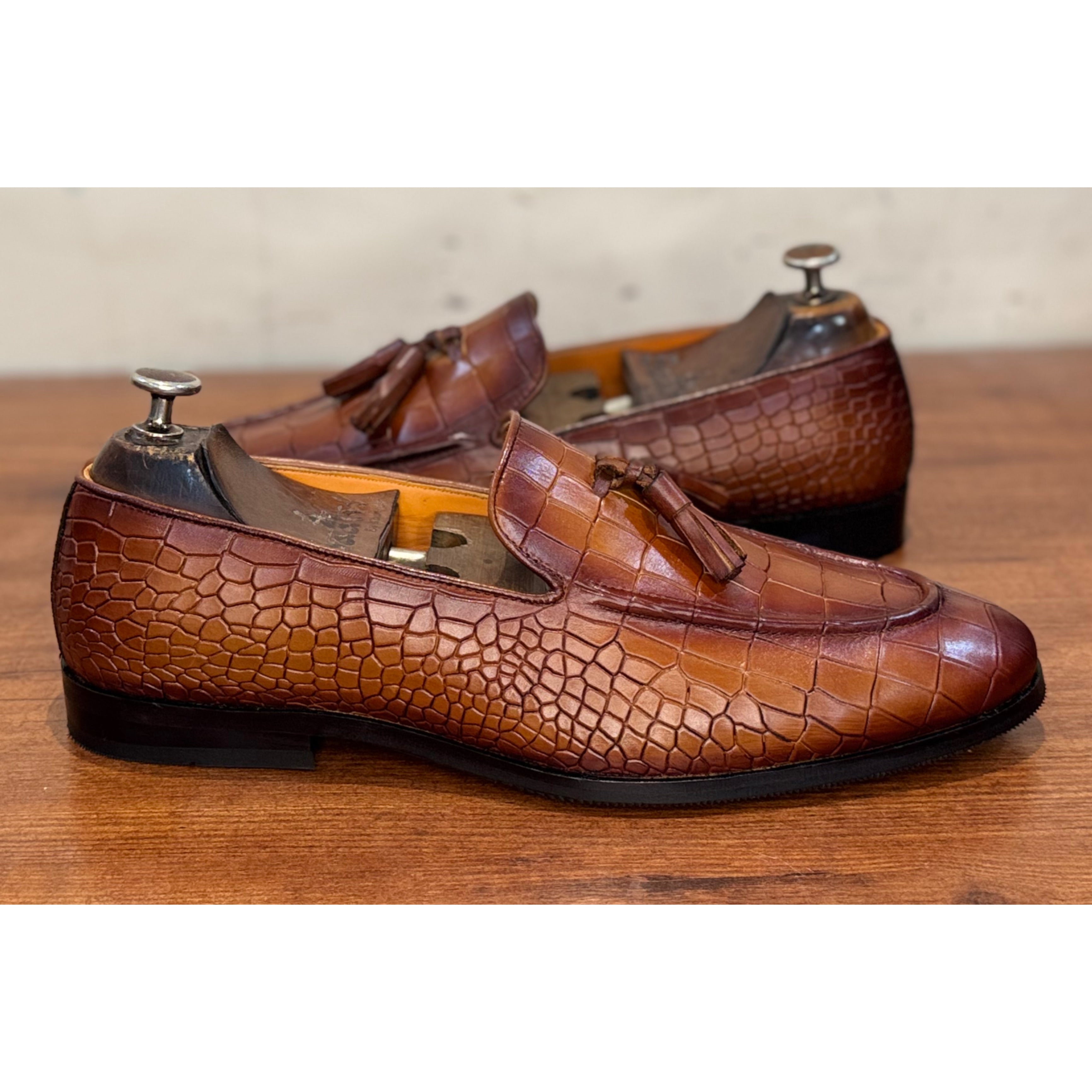 Tan Croco Loafers With Tassels
