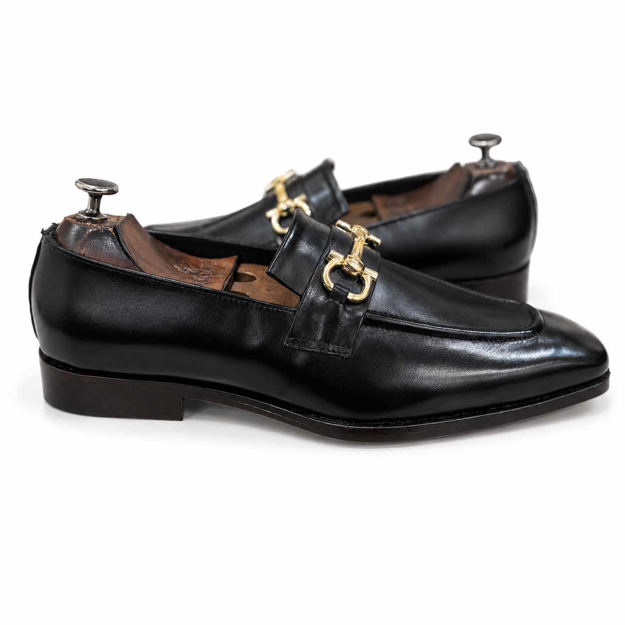 Saahi Monarch Horsebit Loafer